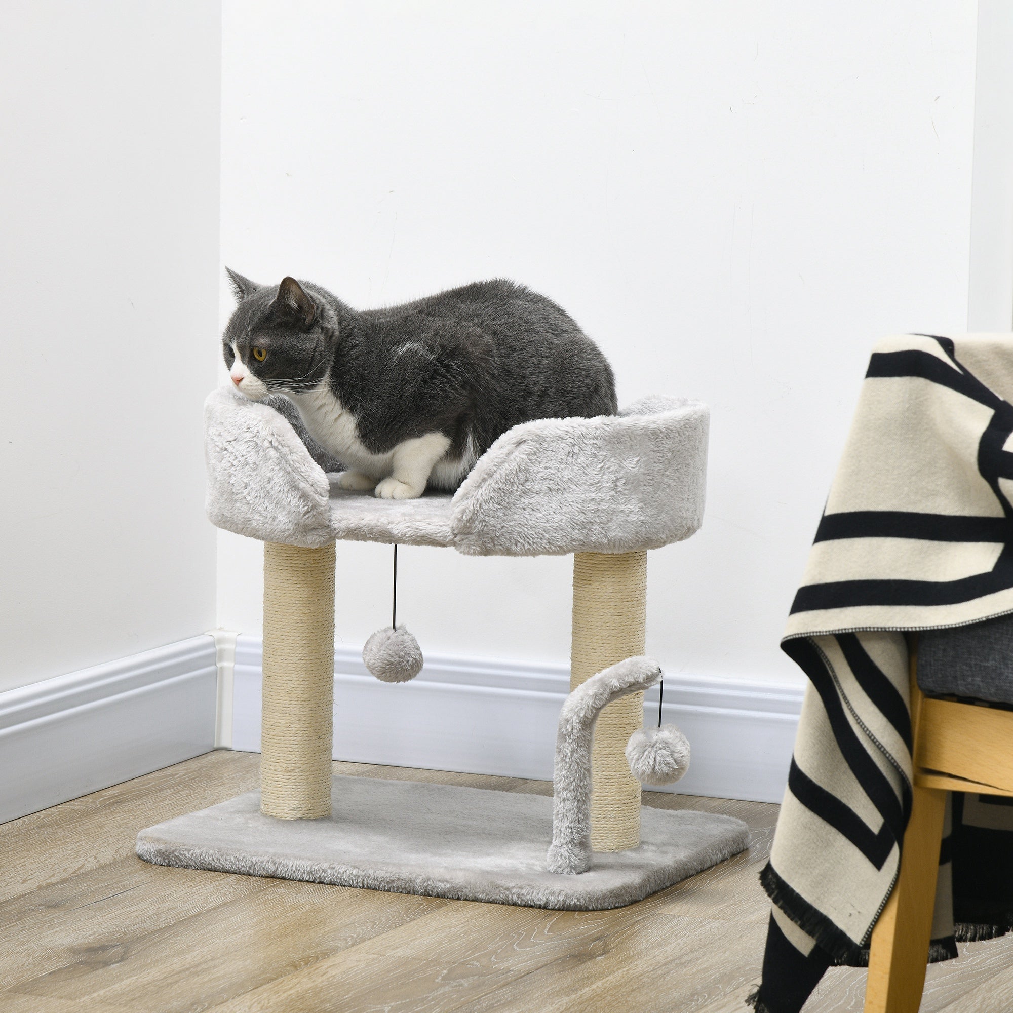 PawHut 42cm Indoor Cat Tree, with Toy Balls, Sisal Scratching Post - Light Grey - North Peak Garden Furniture