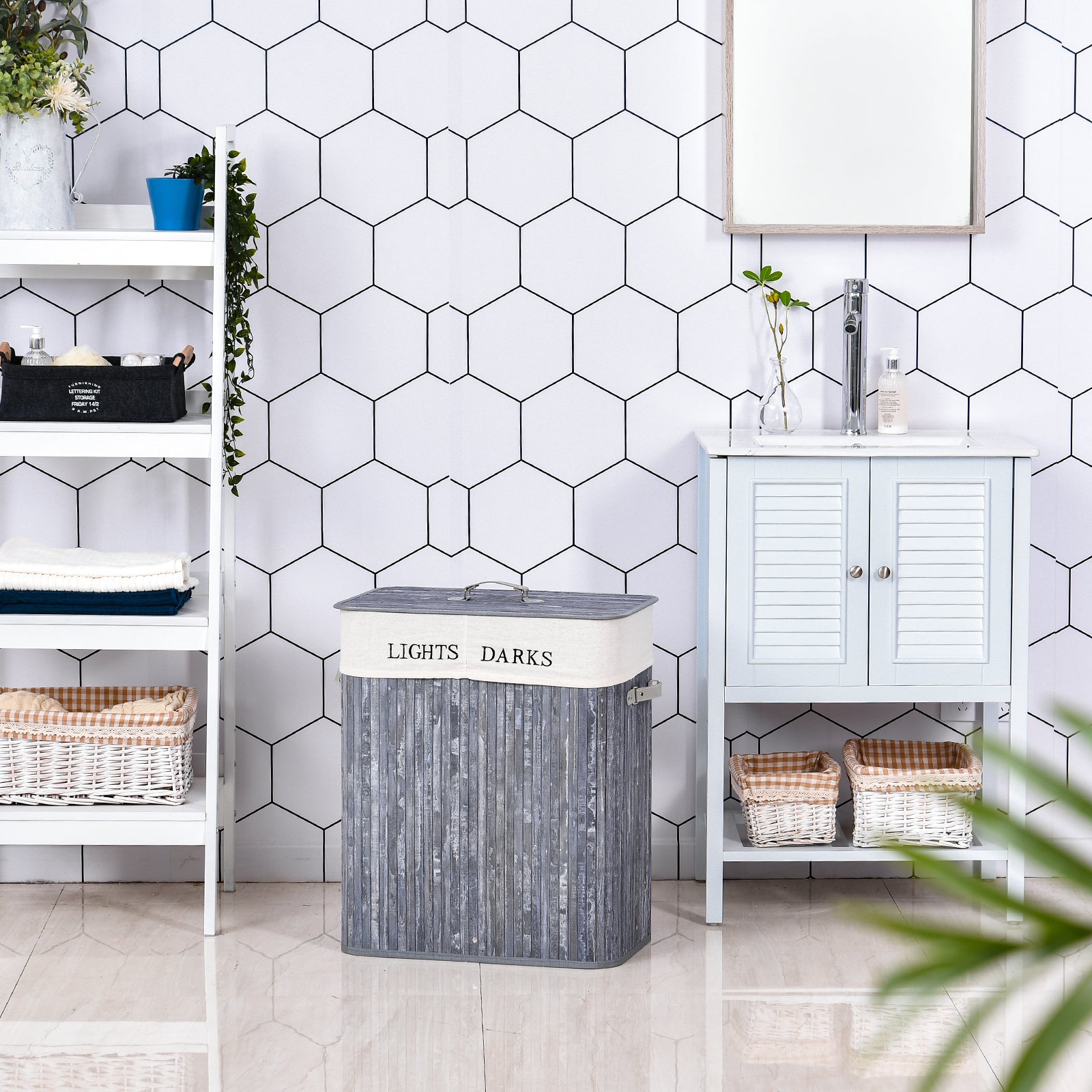 HOMCOM 100L Collapsible Natural Wood Laundry Hamper Organizer Clothes Washing Basket Bin Storage Box w/Lid Removable Lining 52x32x63cm, Grey - North Peak Garden Furniture