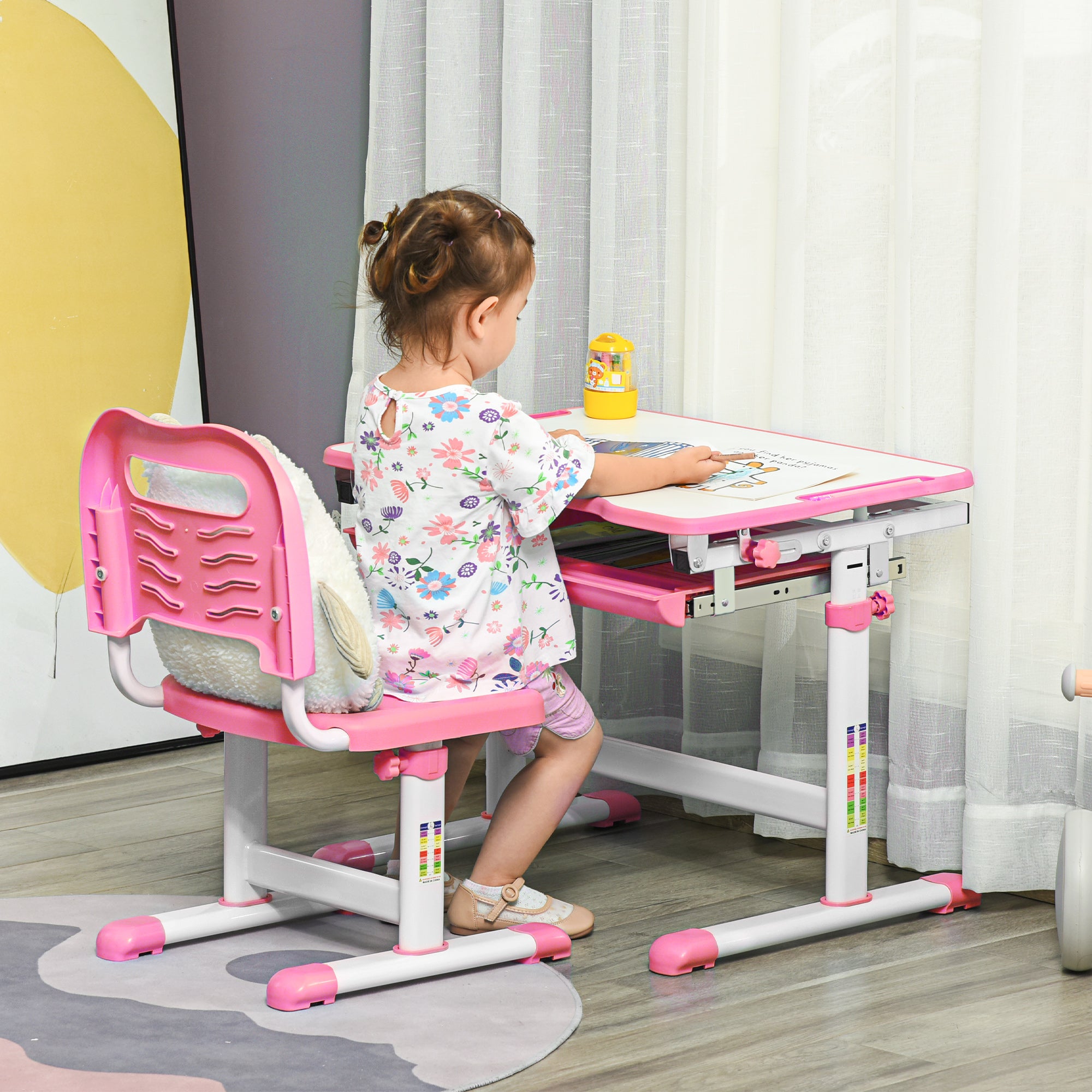 HOMCOM Kids Desk and Chair Set, Student Adjustable Writing Desk, with Drawer, Pen Slot, Hook - Pink - North Peak Garden Furniture