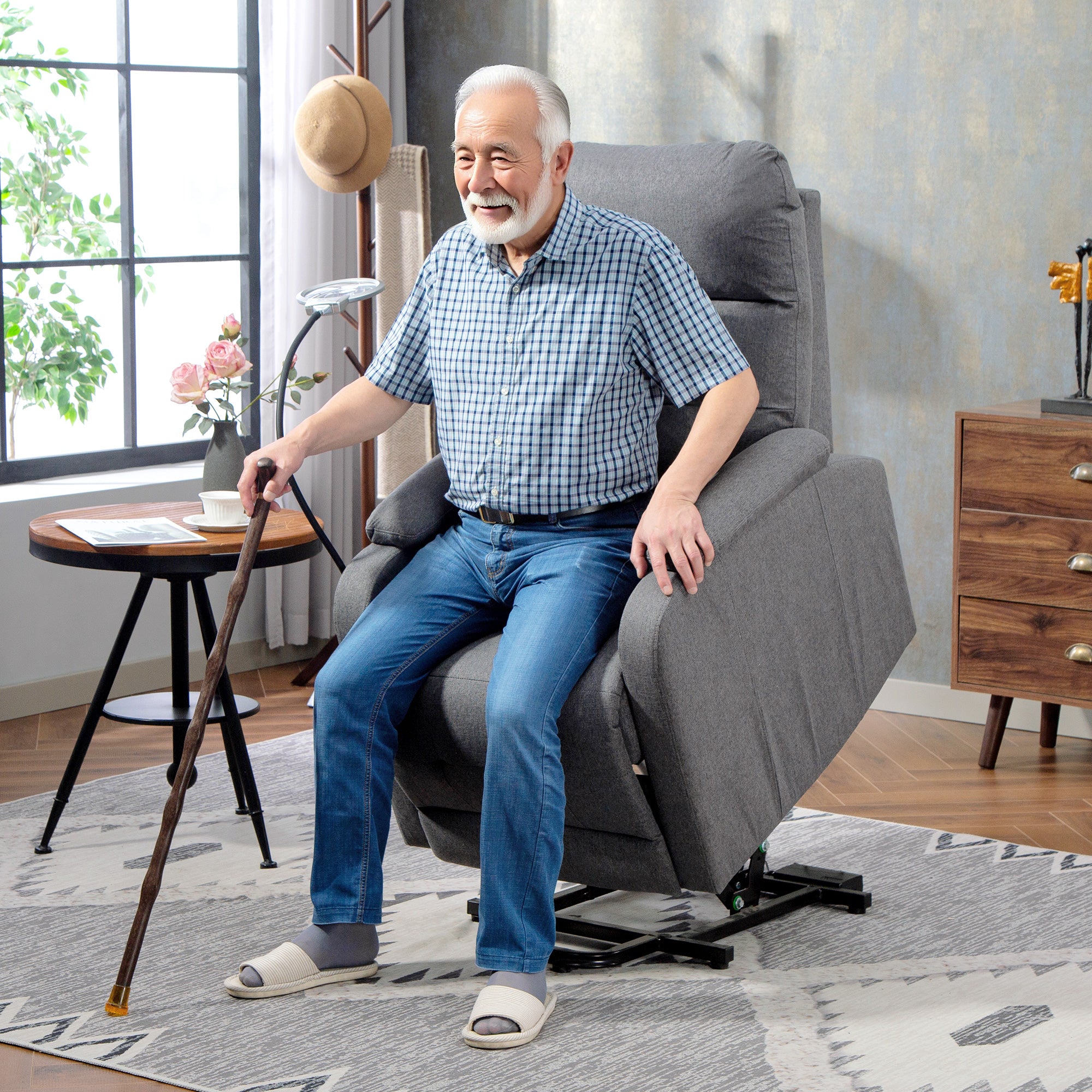 HOMCOM Electric Rise Recline Armchair, with Reading Light - Grey