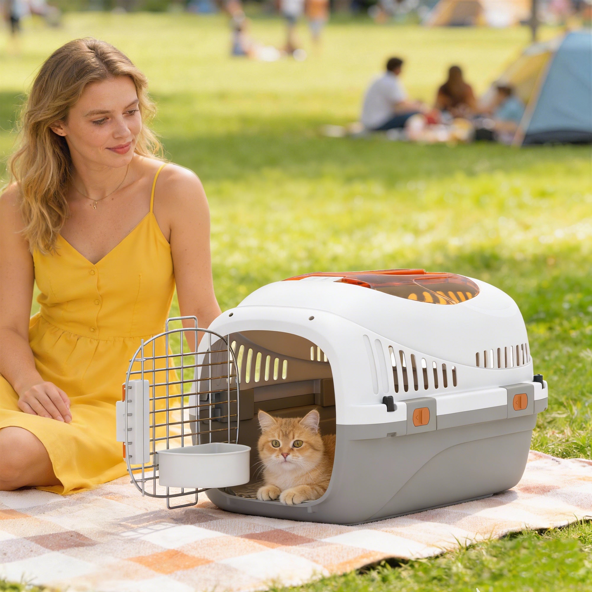 PawHut Plastic Pet Carrier Hard Shell Dog Cat Carrier Max 4 KG Steel Door Feed Bowl Secure Lock 49 x 32 x 31 cm