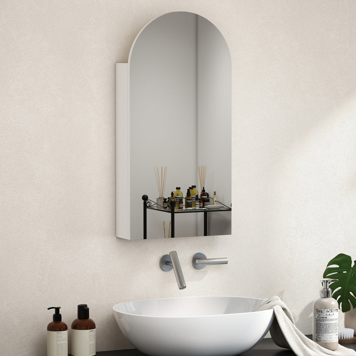 HOMCOM Arched Bathroom Mirror Cabinet with Adjustable Glass Shelves - White