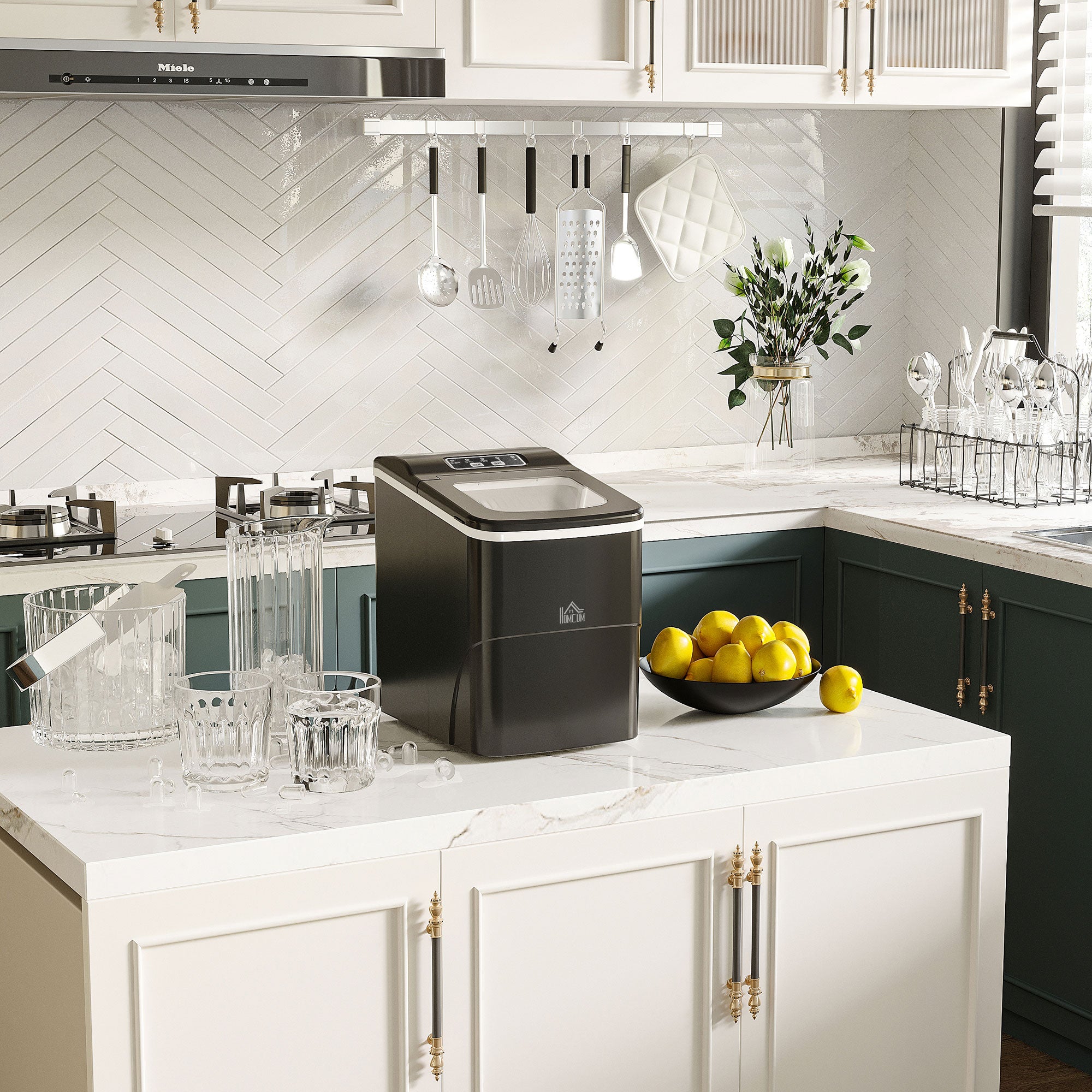 HOMCOM Portable Ice Maker Countertop, Bullet Ice Cube Machine, 9 Ice Cubes per 8 Minutes, Automatic Cleaning, Visible Window Scoop and Basket for Kitchen, Office, Bar, Black - North Peak Garden Furniture