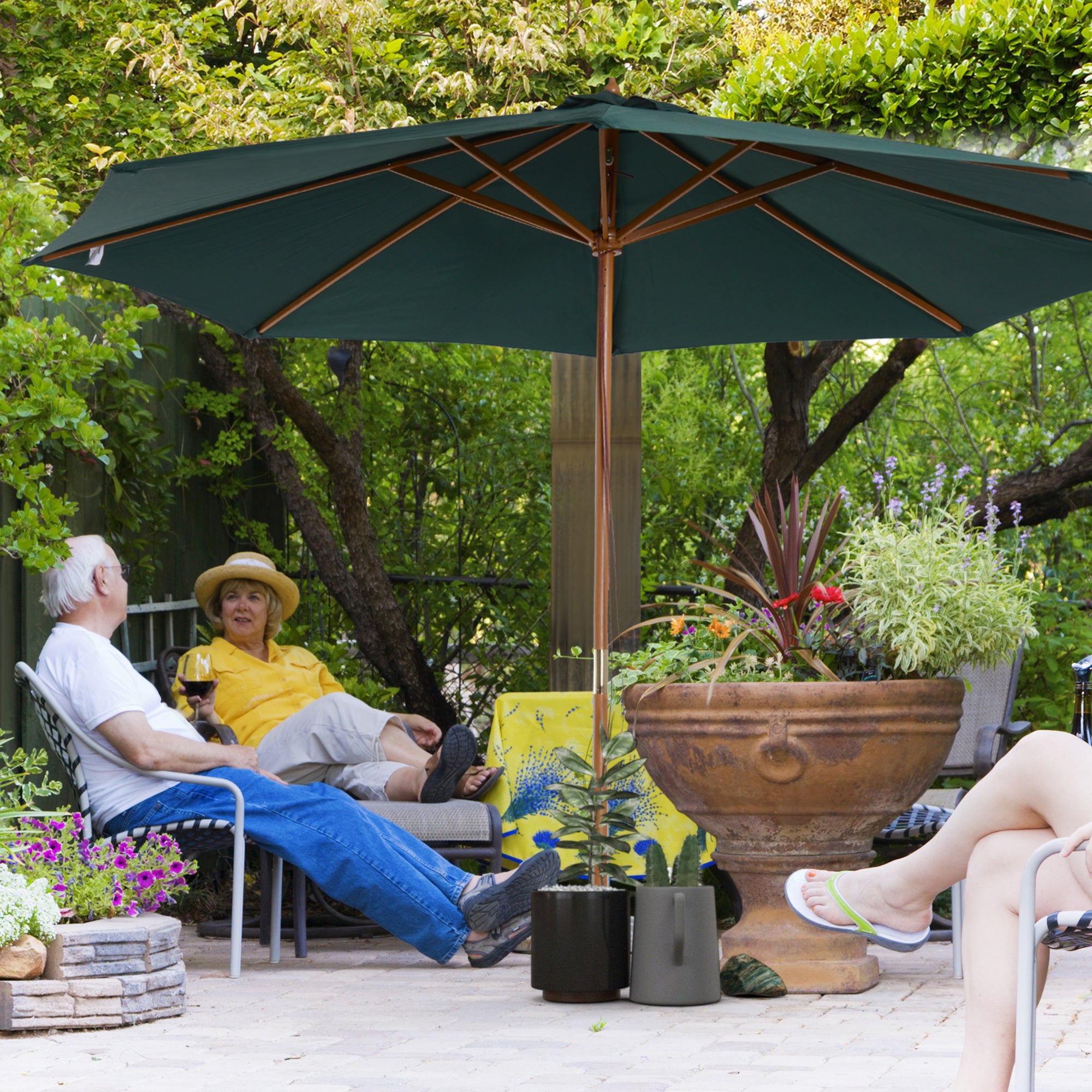 Outsunny 3(m) Wooden Patio Umbrella, Pulley Operated Garden Parasol with Rope Pulley Mechanism and 8 Ribs, Dark Green - North Peak Garden Furniture