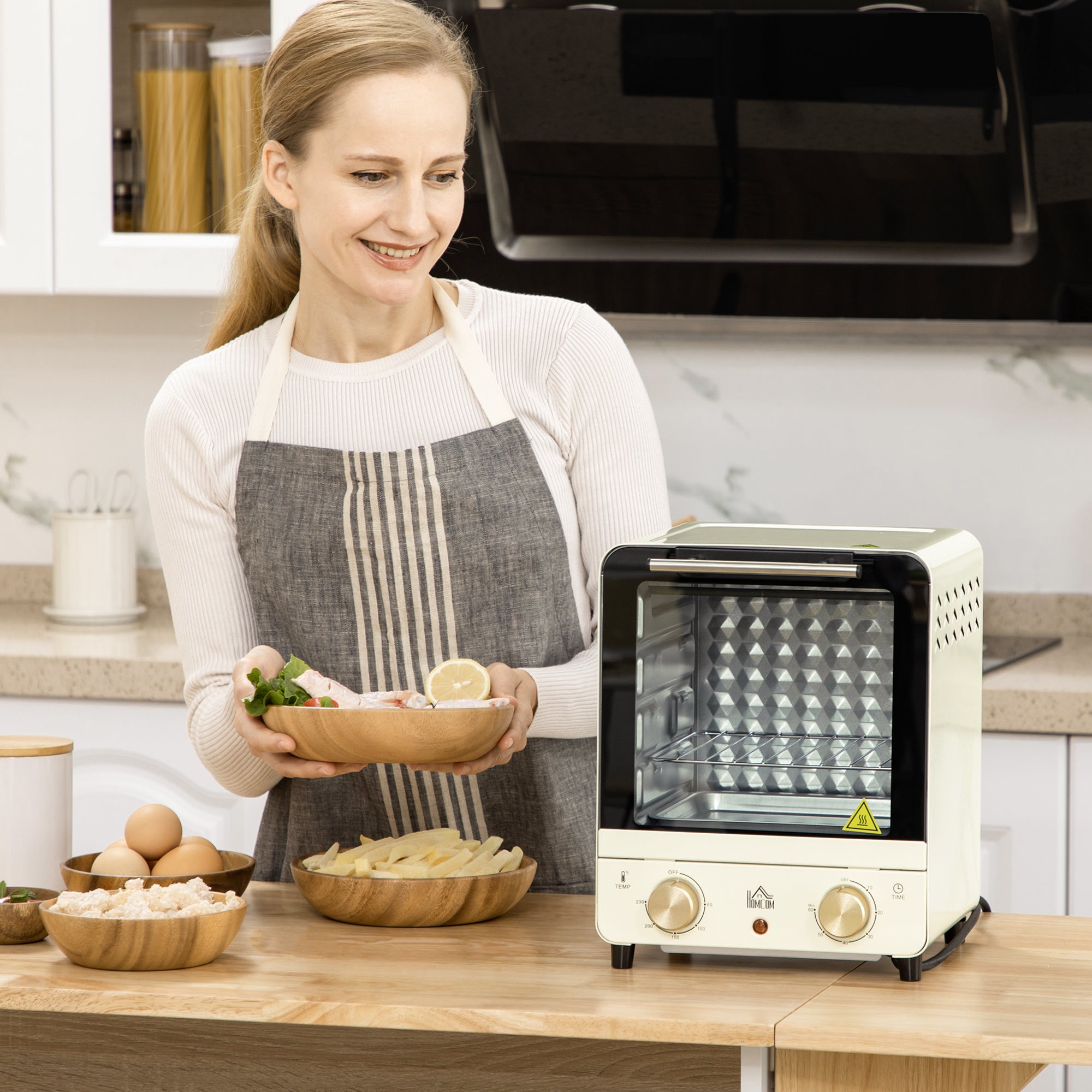HOMCOM Mini Oven, 15 Litres Electric Oven and Grill with 60-230℃ Adjustable Temperature, 60 Minute Timer, Include Baking Tray, Wire Rack and Crumb Tray, 1000W, Cream White - North Peak Garden Furniture