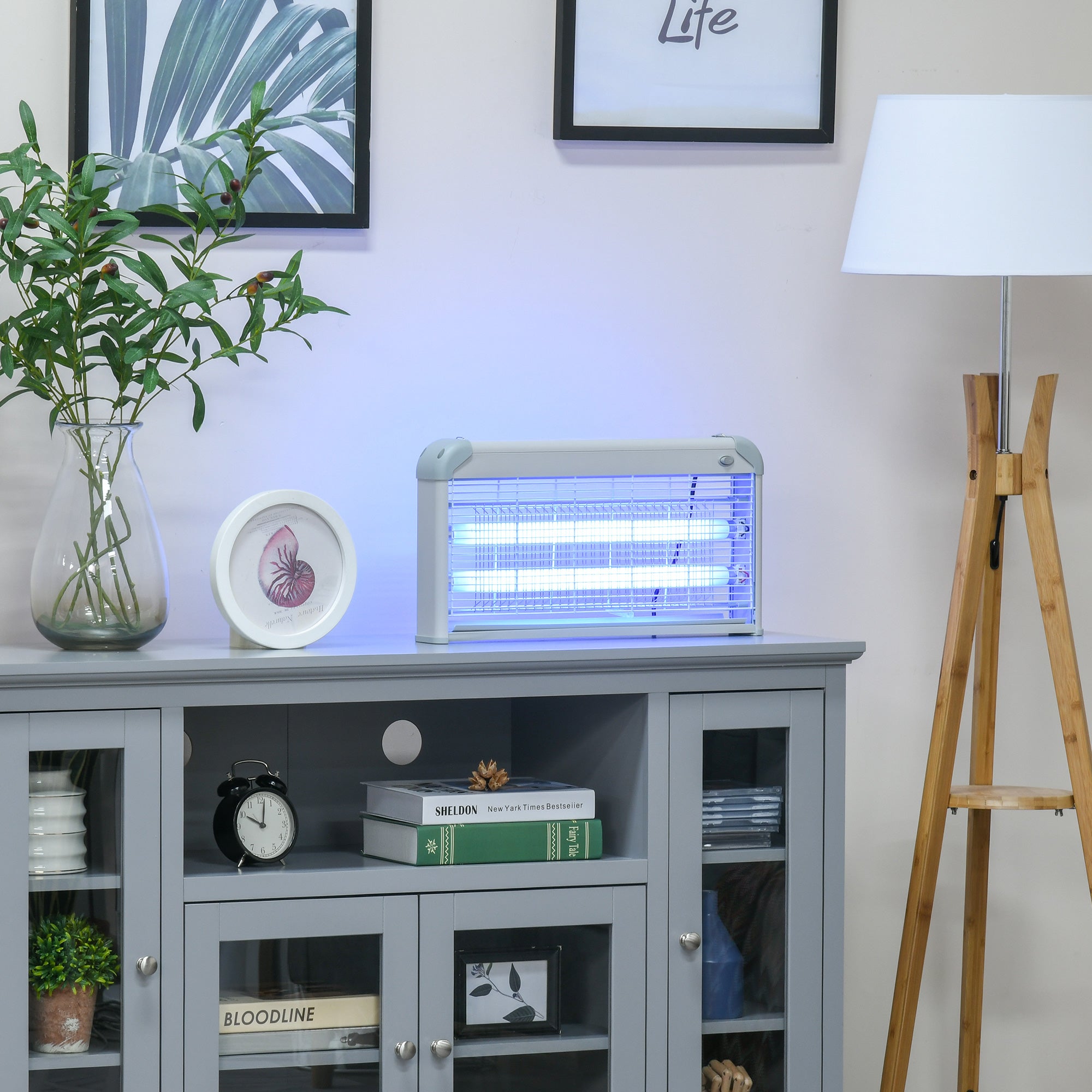 Outsunny Wall Hanging Bug Zapper, 30W Electric Fly Zapper Mosquito Killer, 60㎡ Coverage Insect Killer, Indoor Outdoor Use, Grey