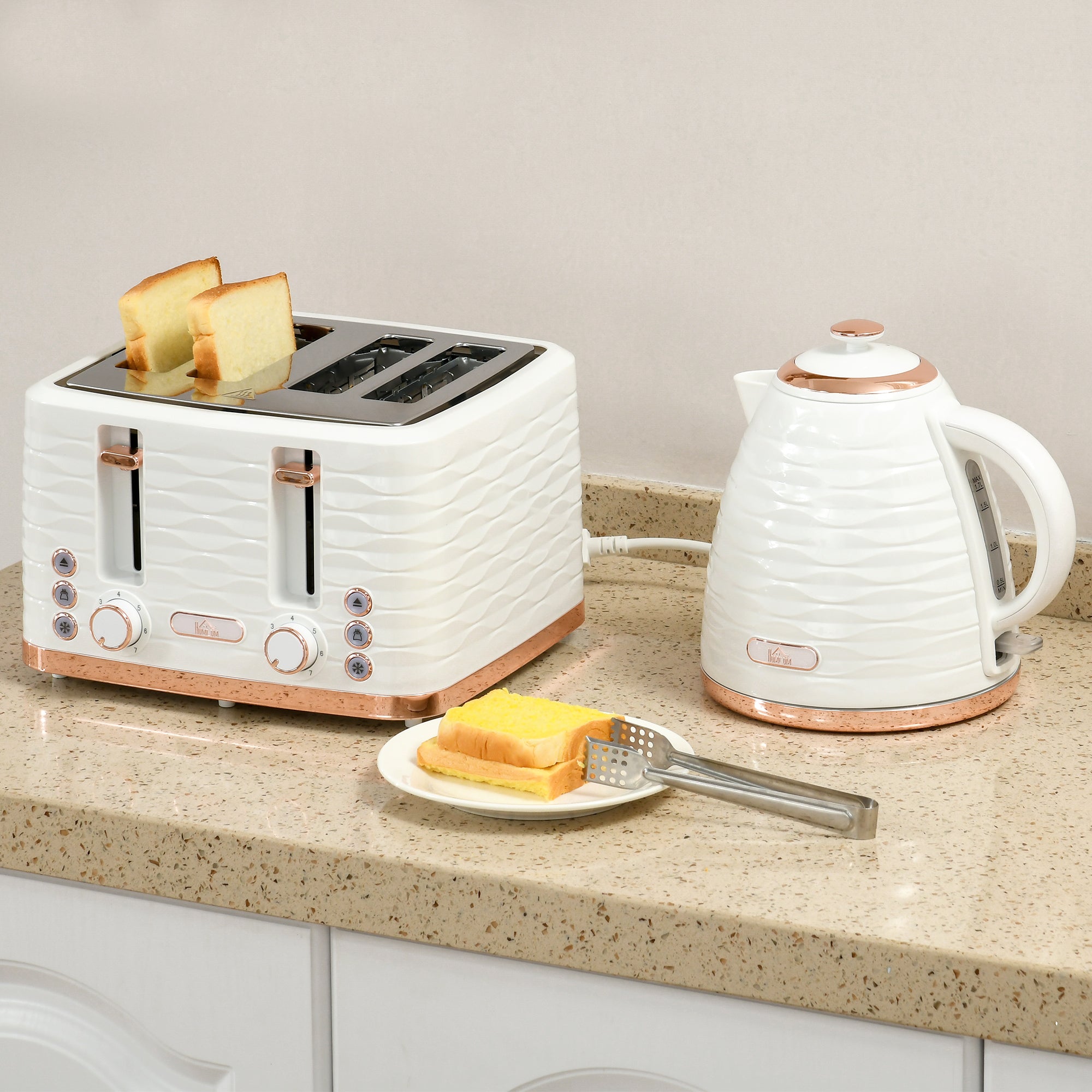 HOMCOM Kettle and Toaster Sets, 3000W 1.7L Rapid Boil Kettle & 4 Slice Toaster with 7 Browning Controls, Defrost, Reheat and Crumb Tray, Otter thermostat, Cream White - North Peak Garden Furniture