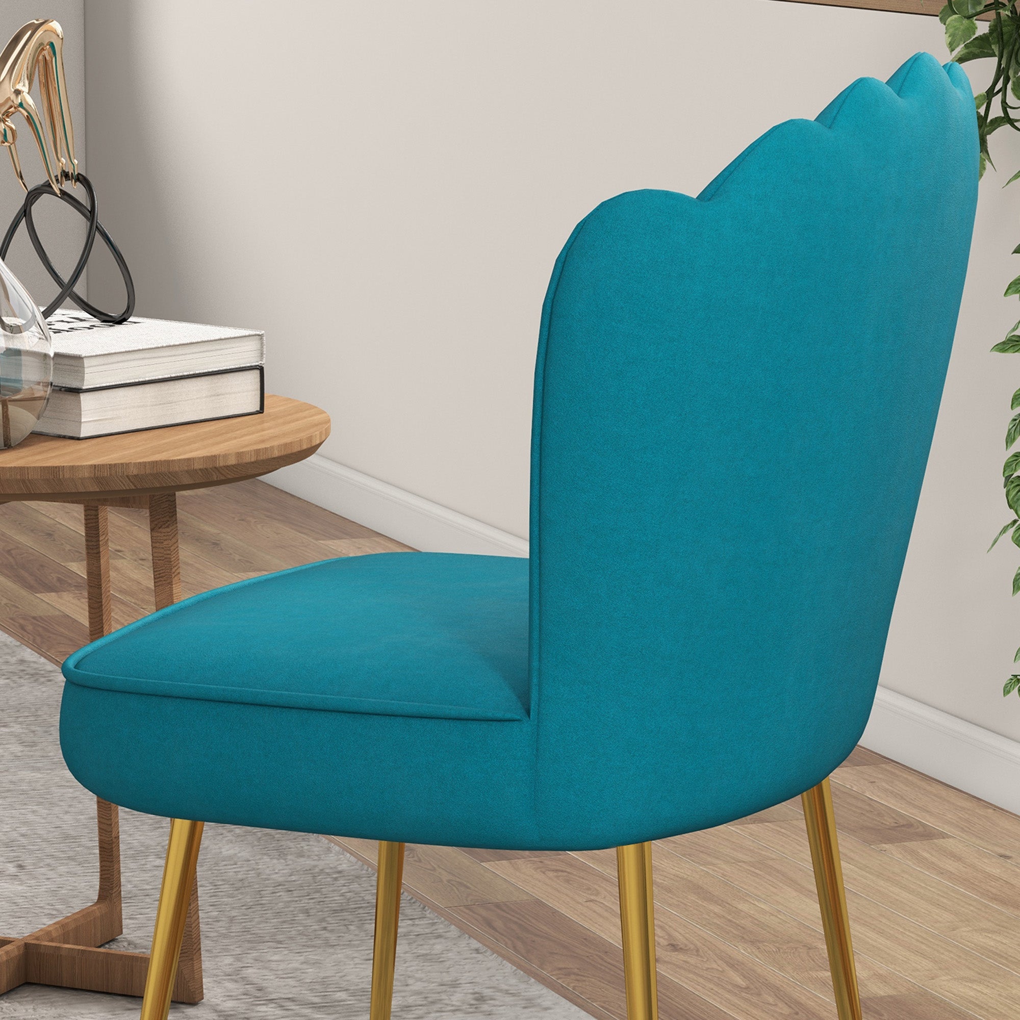 HOMCOM Velvet-Feel Shell Accent Chair - Blue - North Peak Garden Furniture