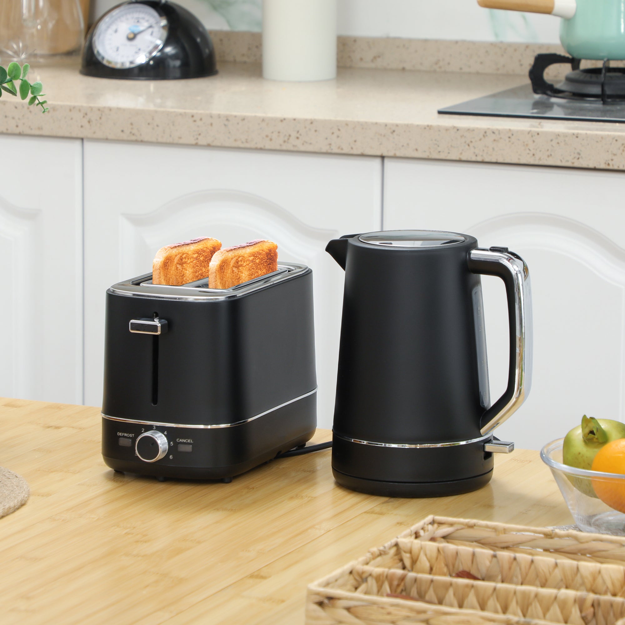 HOMCOM Kettle and Toaster Set, 1.7L 3000W Fast Boil Kettle & 2 Slice Toaster Kitchen Set with 6 Level Browning Controls, Defrost, Reheat, Black - North Peak Garden Furniture