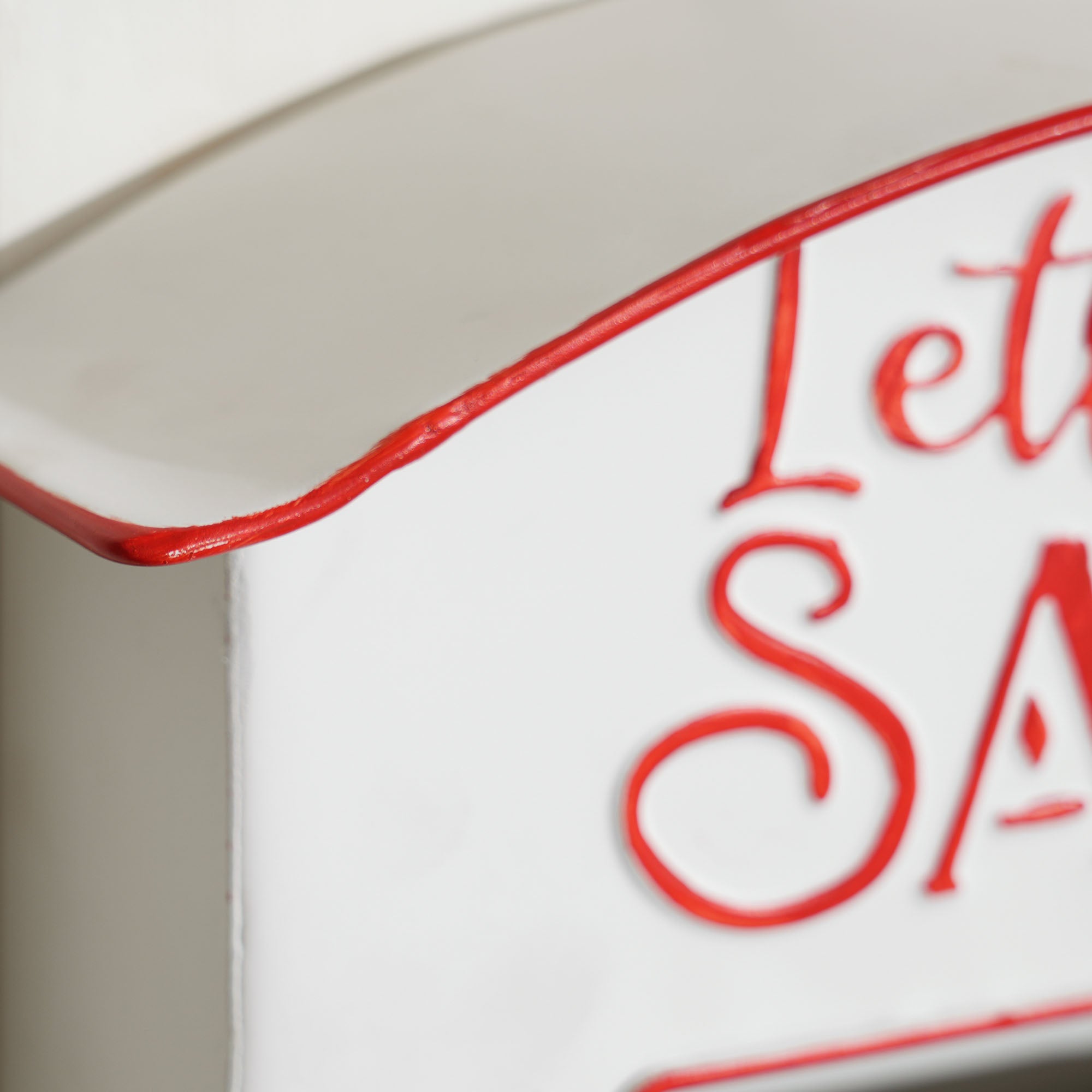 HOMCOM A5 Christmas Letter Postbox - White/Red - North Peak Garden Furniture