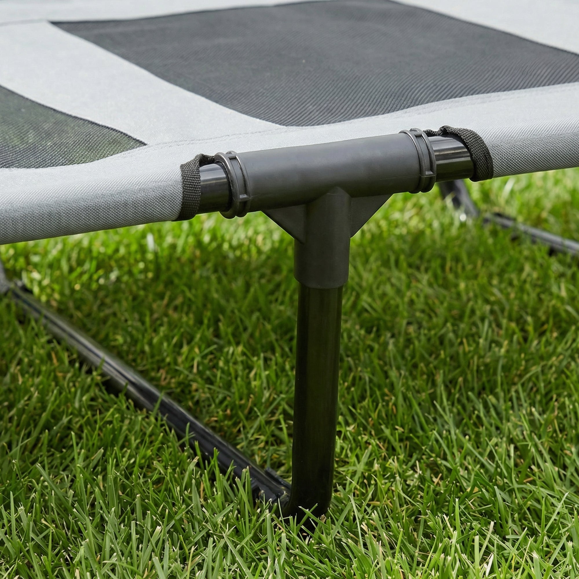 PawHut Raised Dog Bed Waterproof Elevated Pet Cot with Breathable Mesh UV Protection Canopy Grey, for XL Dogs, 122 x 92 x 108cm