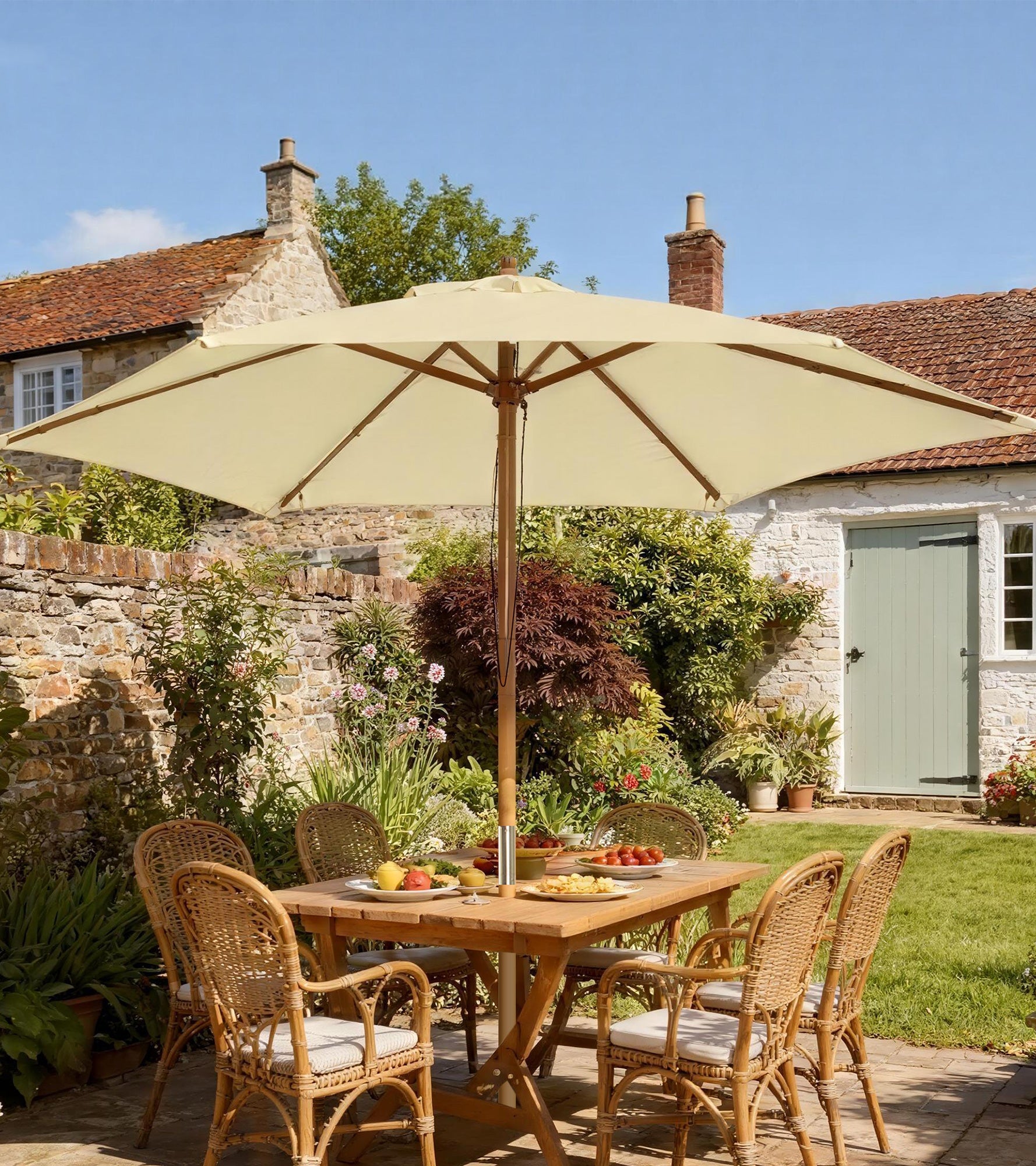 Outsunny 2.5m Wood Garden Parasol Sun Shade Patio Outdoor Wooden Umbrella Canopy, Table Market Umbrella with Vent, 38mm Pole, Rope Pulley Mechanism, Cream White
