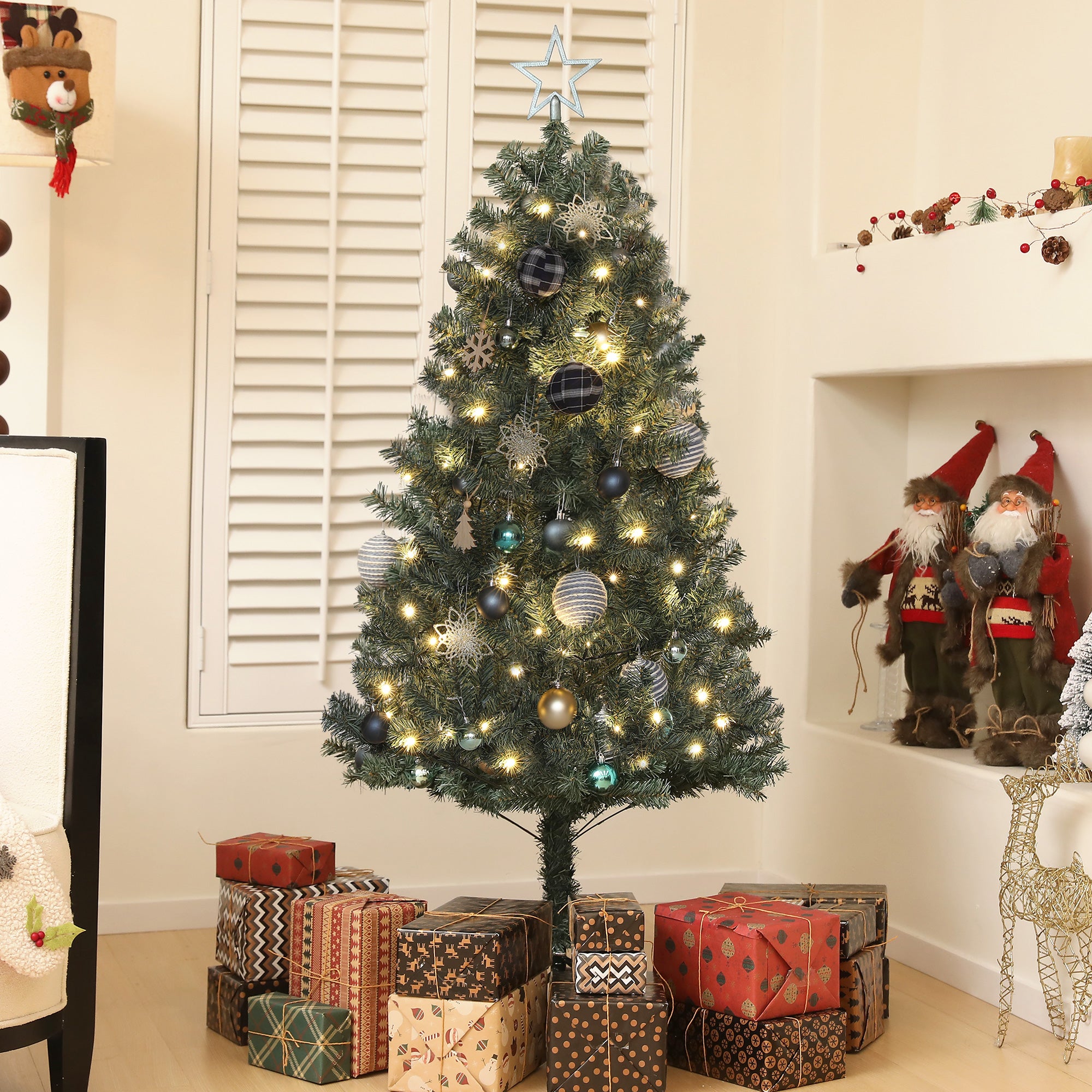 HOMCOM 5ft Pre-Lit and Xmas Tree with Decorations - North Peak Garden Furniture