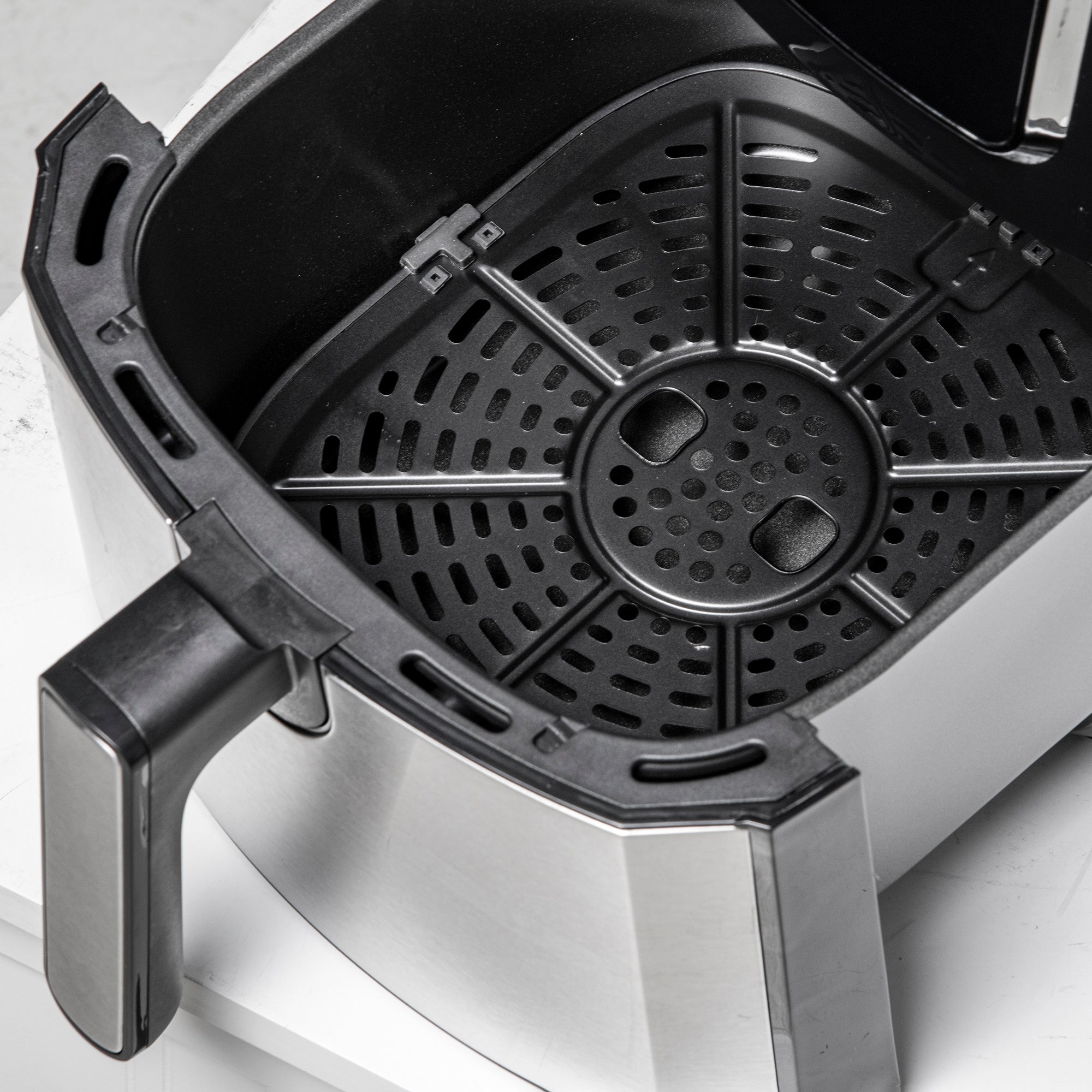 HOMCOM 6.5L Single Basket Air Fryer, 80-200°C Temperature, Black and Grey - North Peak Garden Furniture