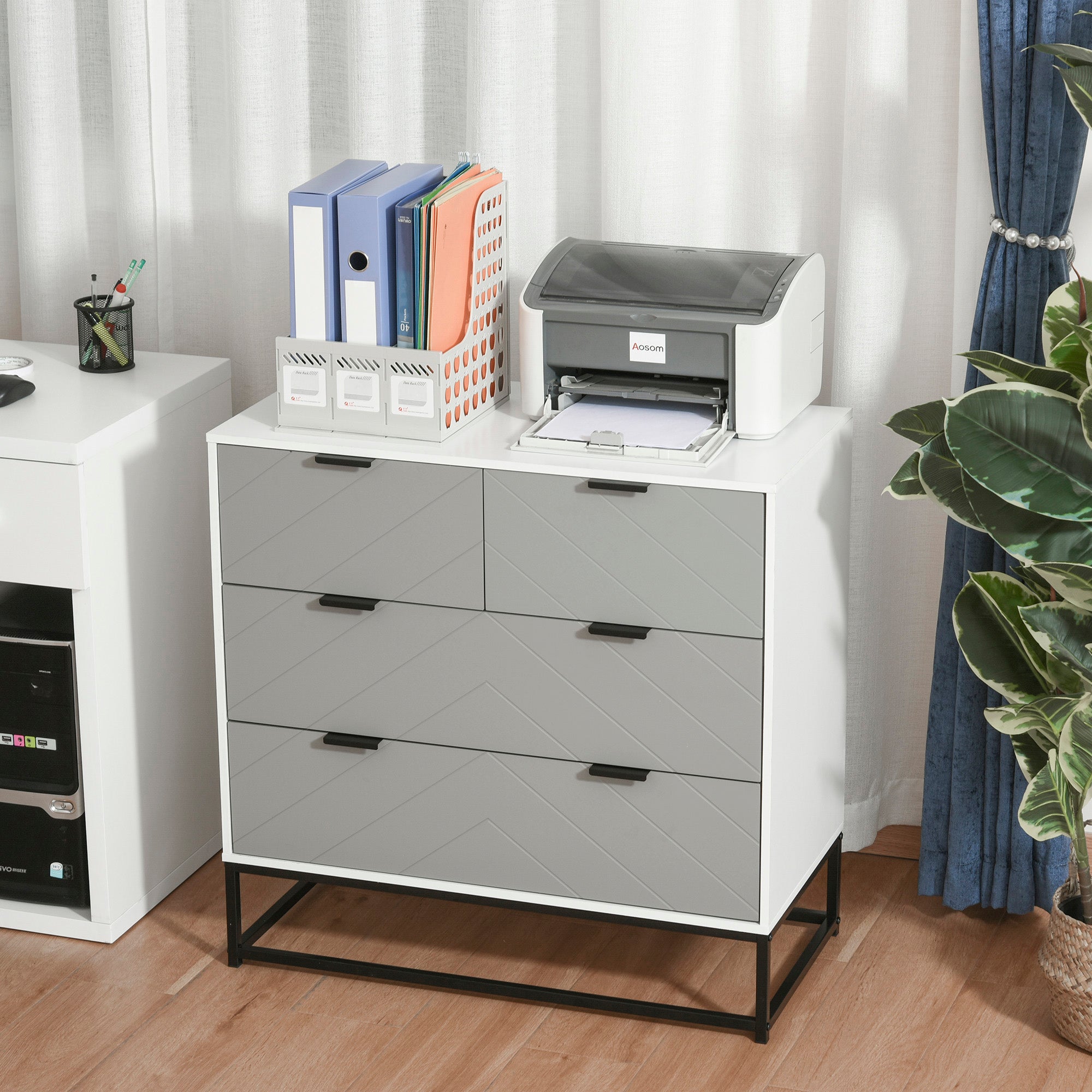 HOMCOM Freestanding Chest of Drawers with Metal Handles, Bedroom & Living Room Dresser, Storage Solution