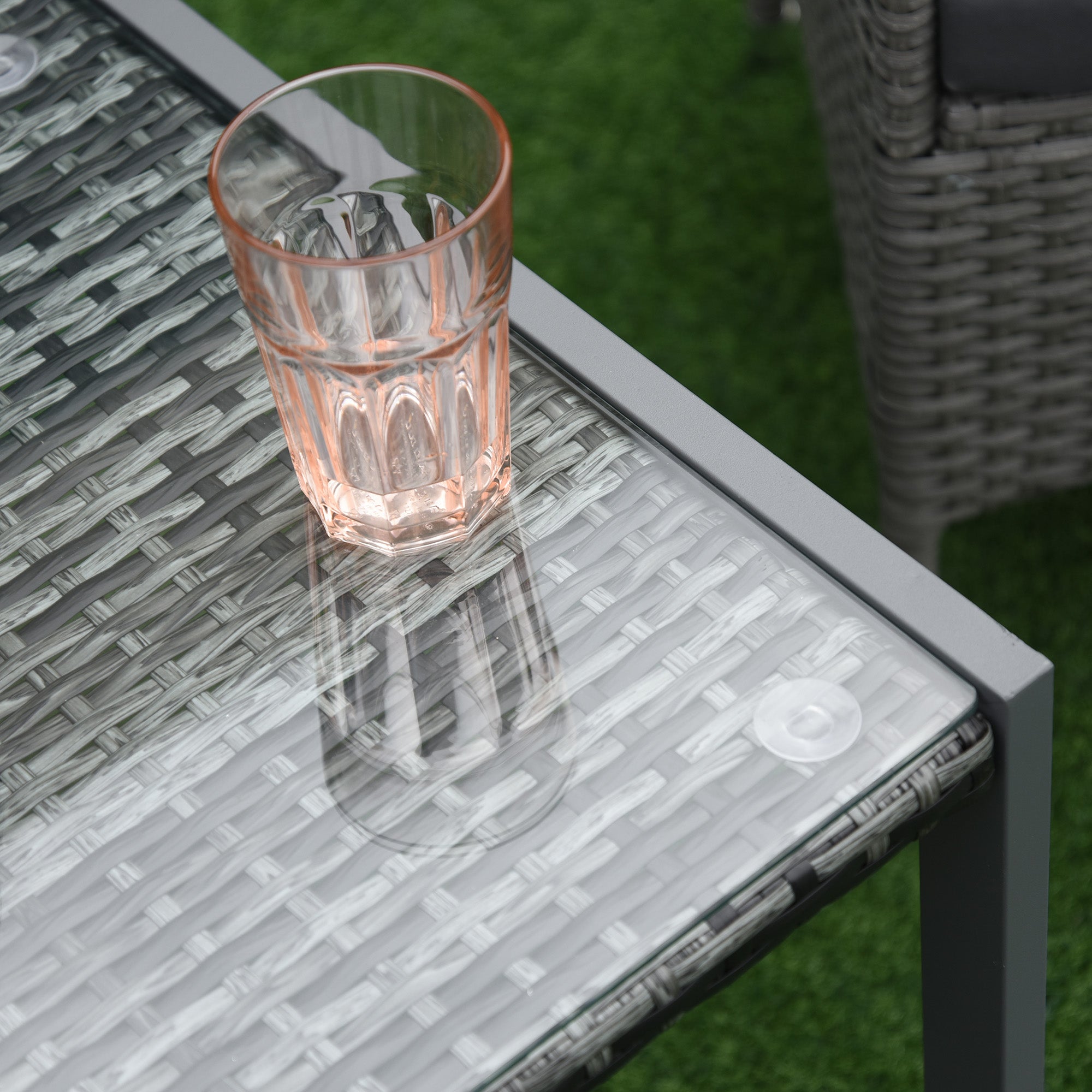 Outsunny Rattan End Table Side Coffee Desk Outdoor Patio Wicker Sofa Chat Garden Furniture - North Peak Garden Furniture