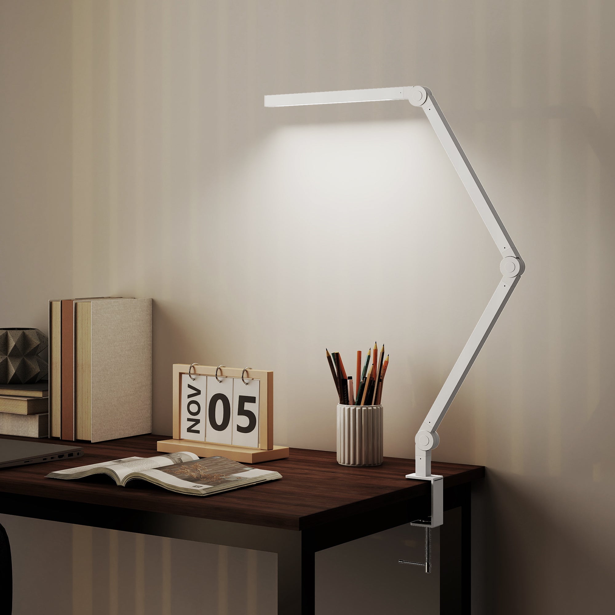 HOMCOM LED Desk Lamp, Dimmable Desk Light with Swing Arm and Clamp, Adjustable Eye-Caring Table Lamp with 2 Colour Modes & 5 Brightness Levels for Study, Drawing, Office, Architect, Task, White
