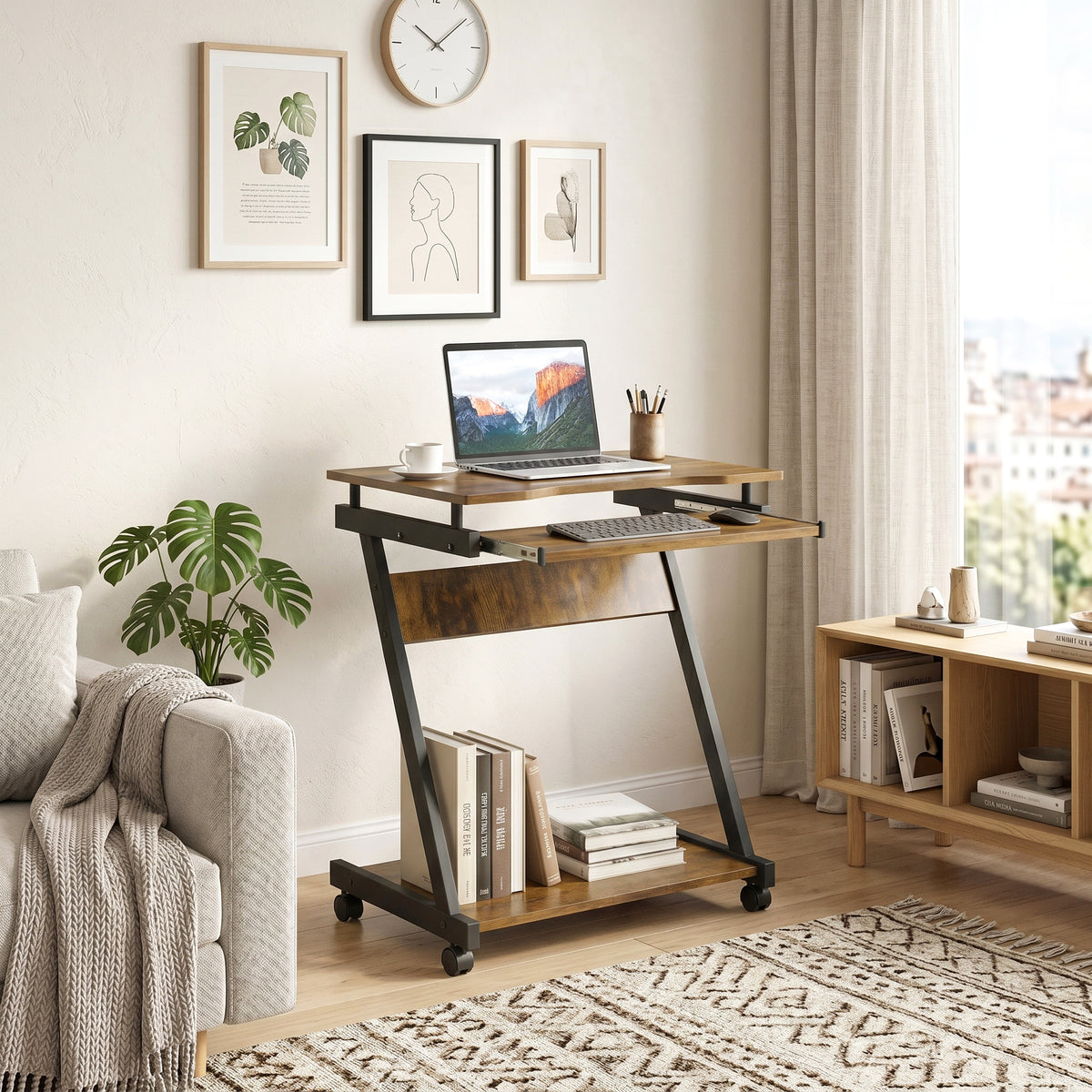 HOMCOM Movable Computer Desk with 4 Moving Wheels and Keyboard Tray