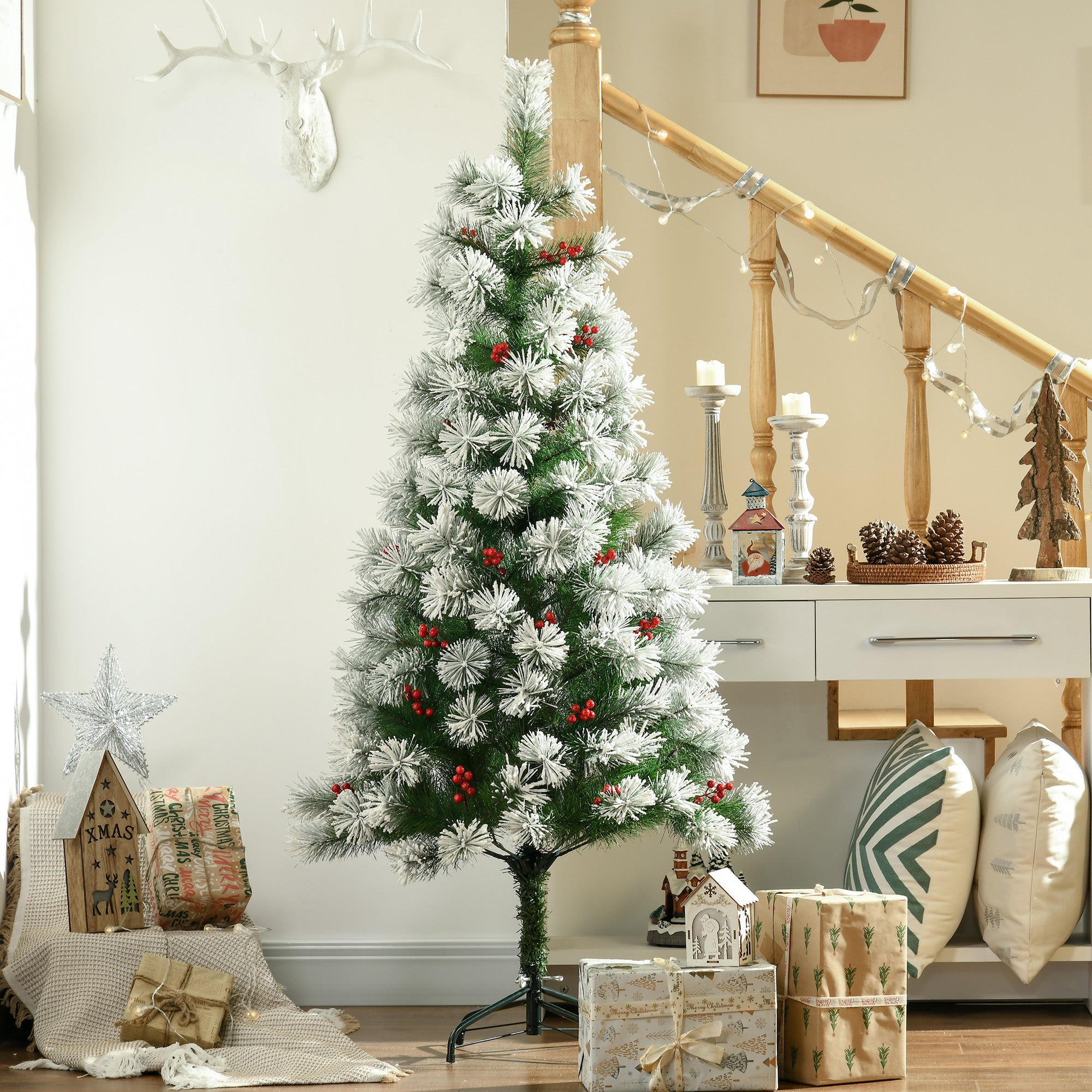 HOMCOM Indoor Christmas Tree Artificial Berry Xmas Decoration with Metal Stand and 184 Tips (5FT(150CM)) - North Peak Garden Furniture