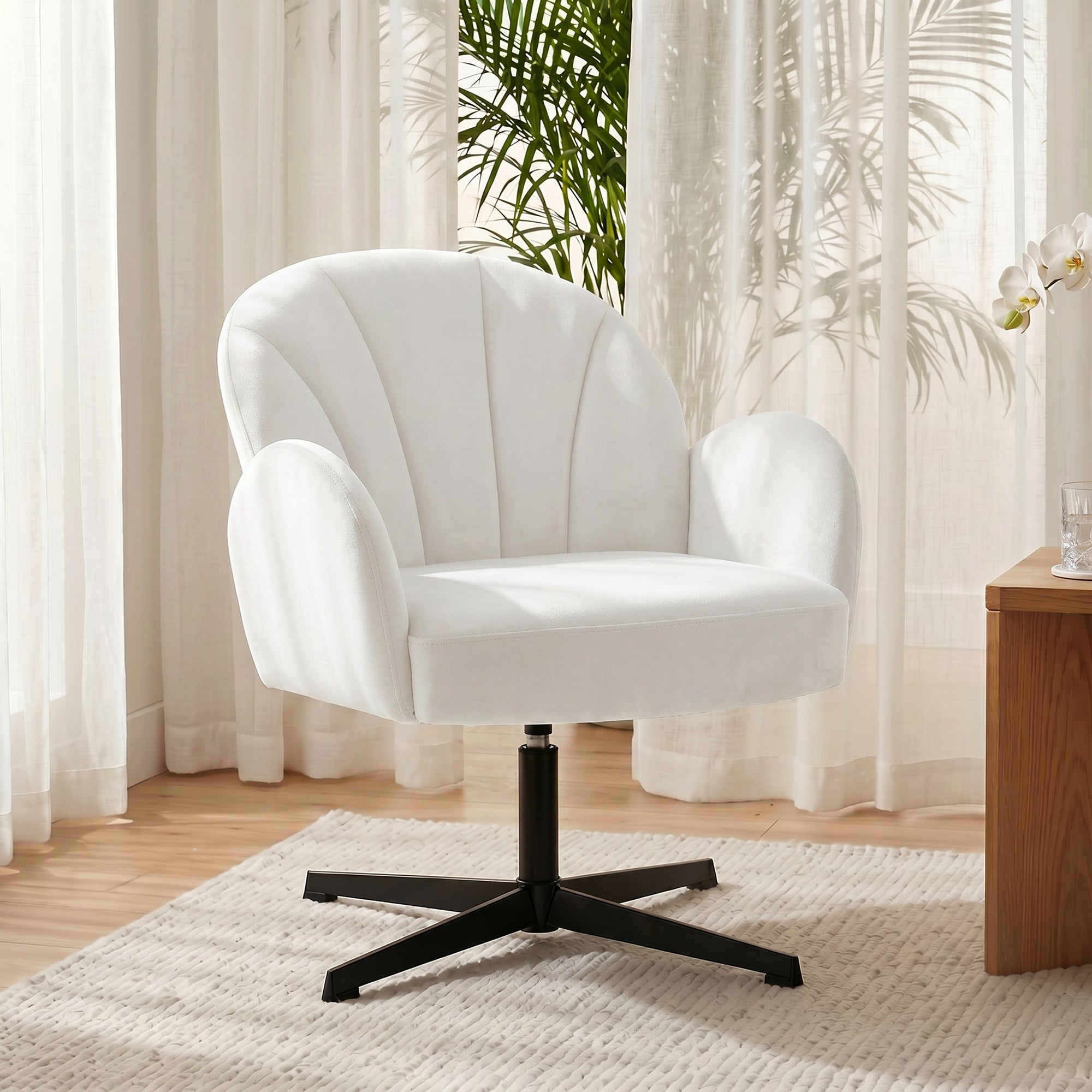 HOMCOM Swivel Accent Chair, Shell-Shaped Armchair with Spring Cushion, Metal Base, Cream White