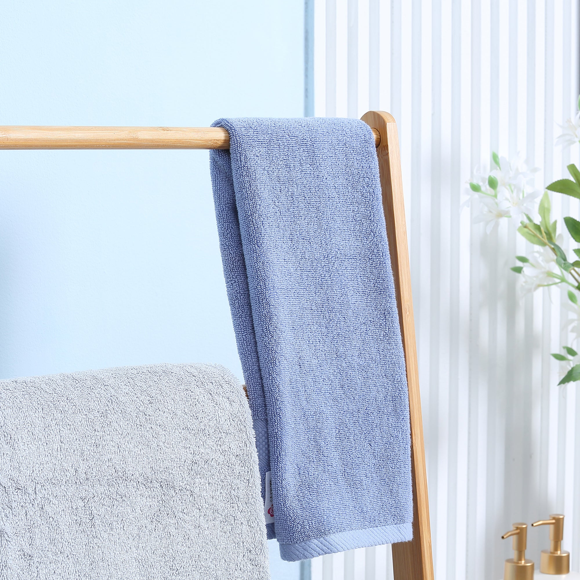 kleankin Freestanding Natural Bamboo Towel Rack with 3 Towel Rails and 3 Storage Shelves, Space-Saving Foldable Towel Holder for Bathroom - North Peak Garden Furniture