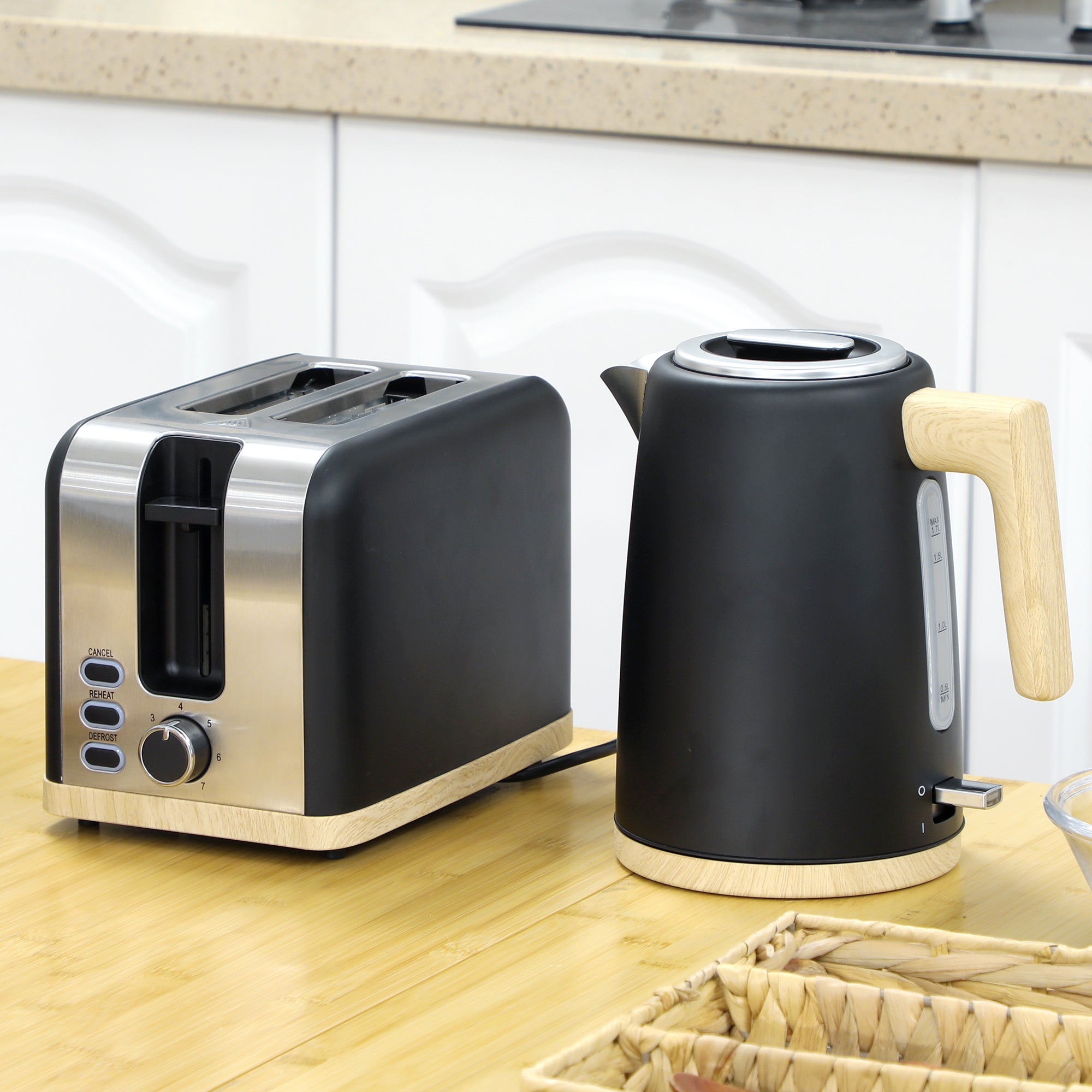 HOMCOM Kettle and Toaster Set, 1.7L 3000W Fast Boil Kettle & 2 Slice Toaster Kitchen Set with 7 Level Browning Controls, Defrost, Reheat, Auto Off, Boil-dry Protection, Black - North Peak Garden Furniture