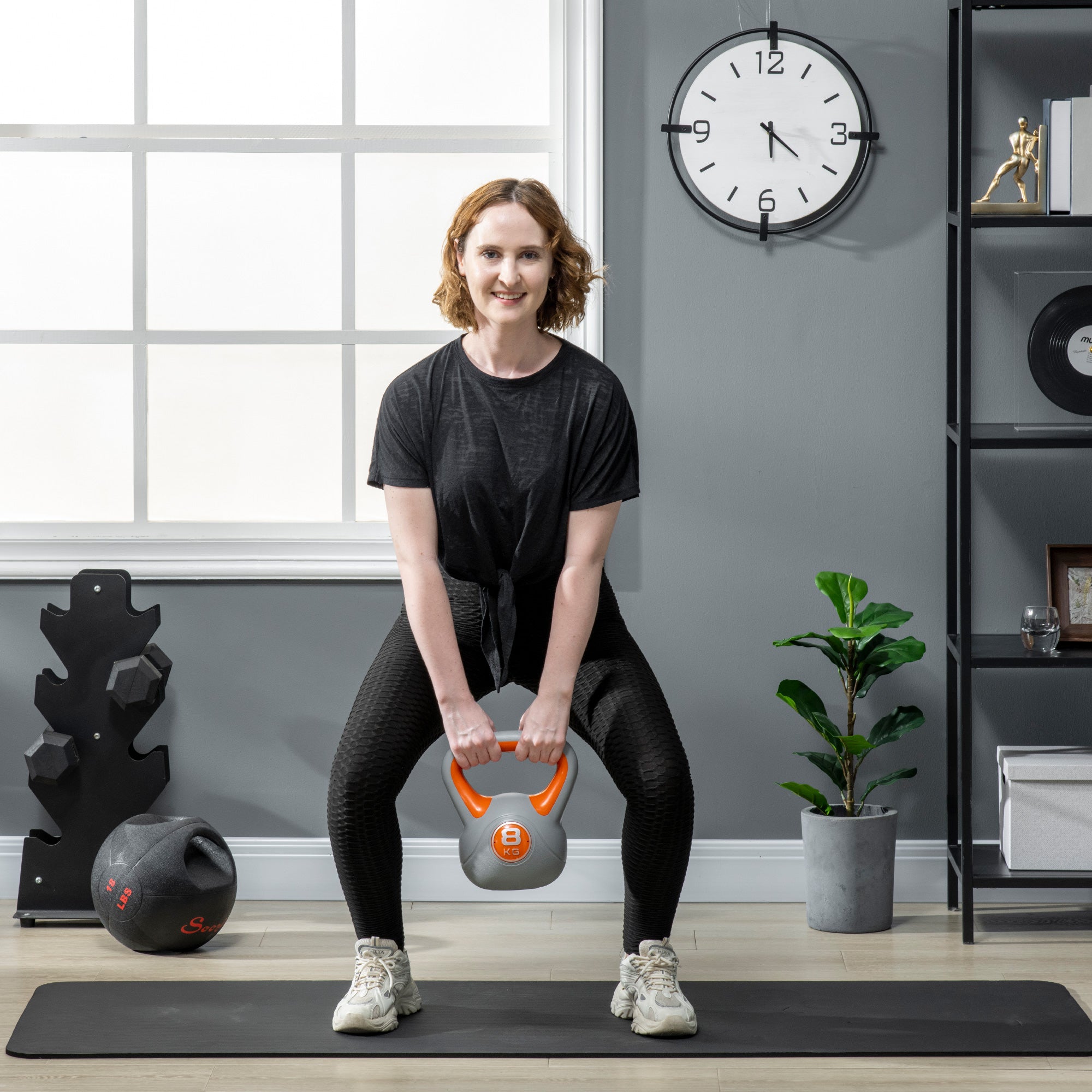SPORTNOW Kettlebell, 8kg Kettle Bells with Handle for Home Gym Weight Lifting and Strength Training, Orange and Grey - North Peak Garden Furniture