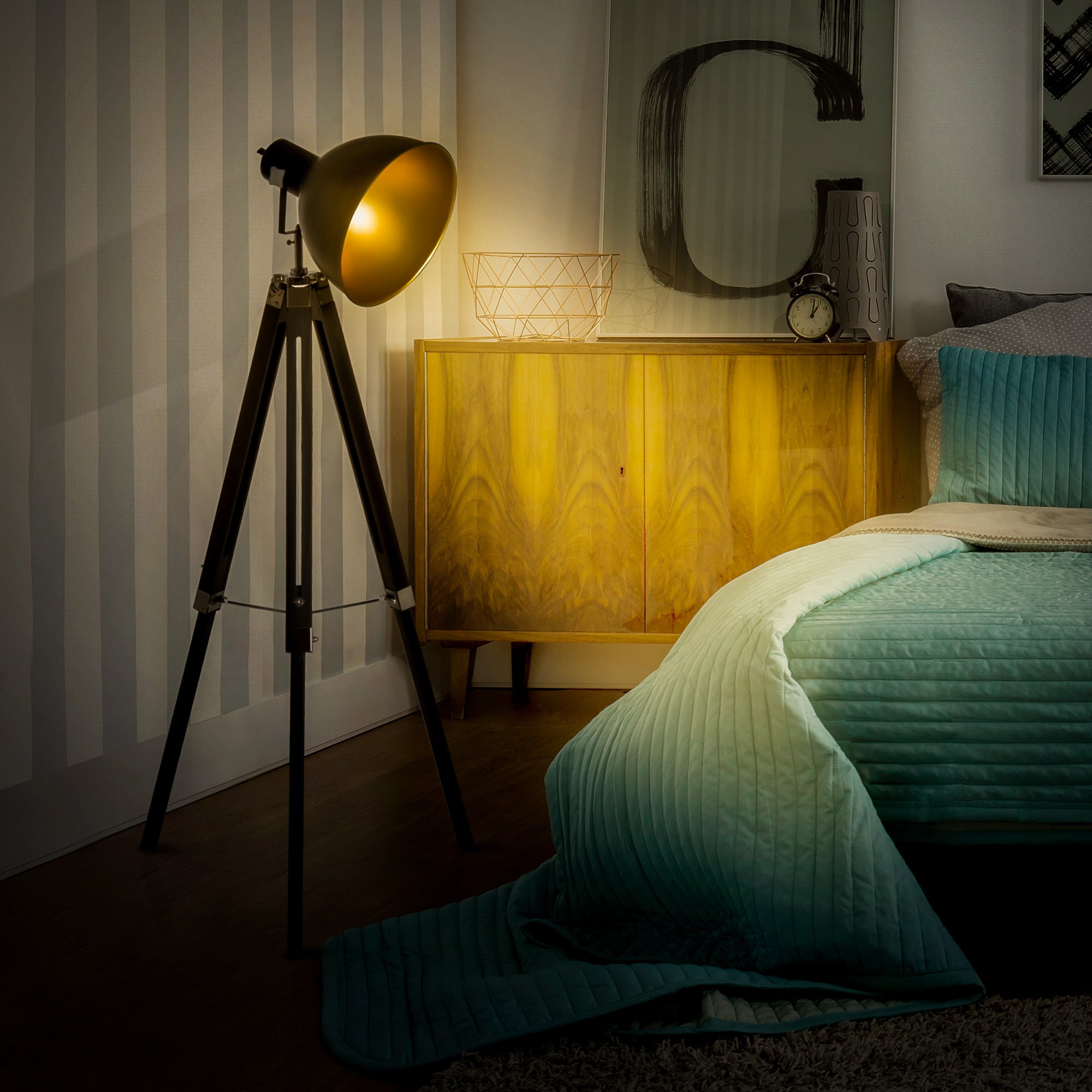 HOMCOM Tripod Floor Lamp, Spotlight Reading Lamp w/ Adjustable Height, Angle, Wood Legs for Living Room, Bedroom, Home, Office, Black and Gold - North Peak Garden Furniture