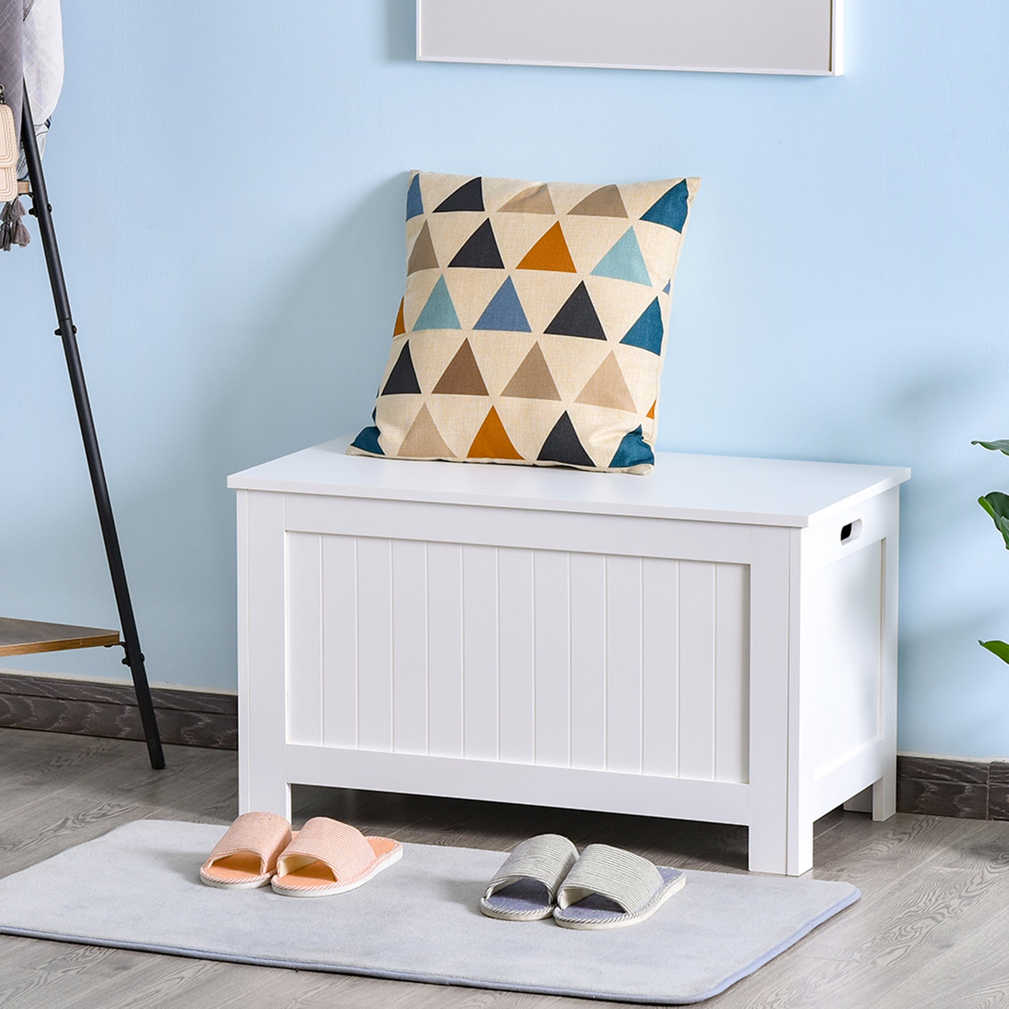 HOMCOM Lift Top Storage Chest Toy Box Organizer with Lid and Safety Hinges for Bedroom Entryway Living Room - White - North Peak Garden Furniture