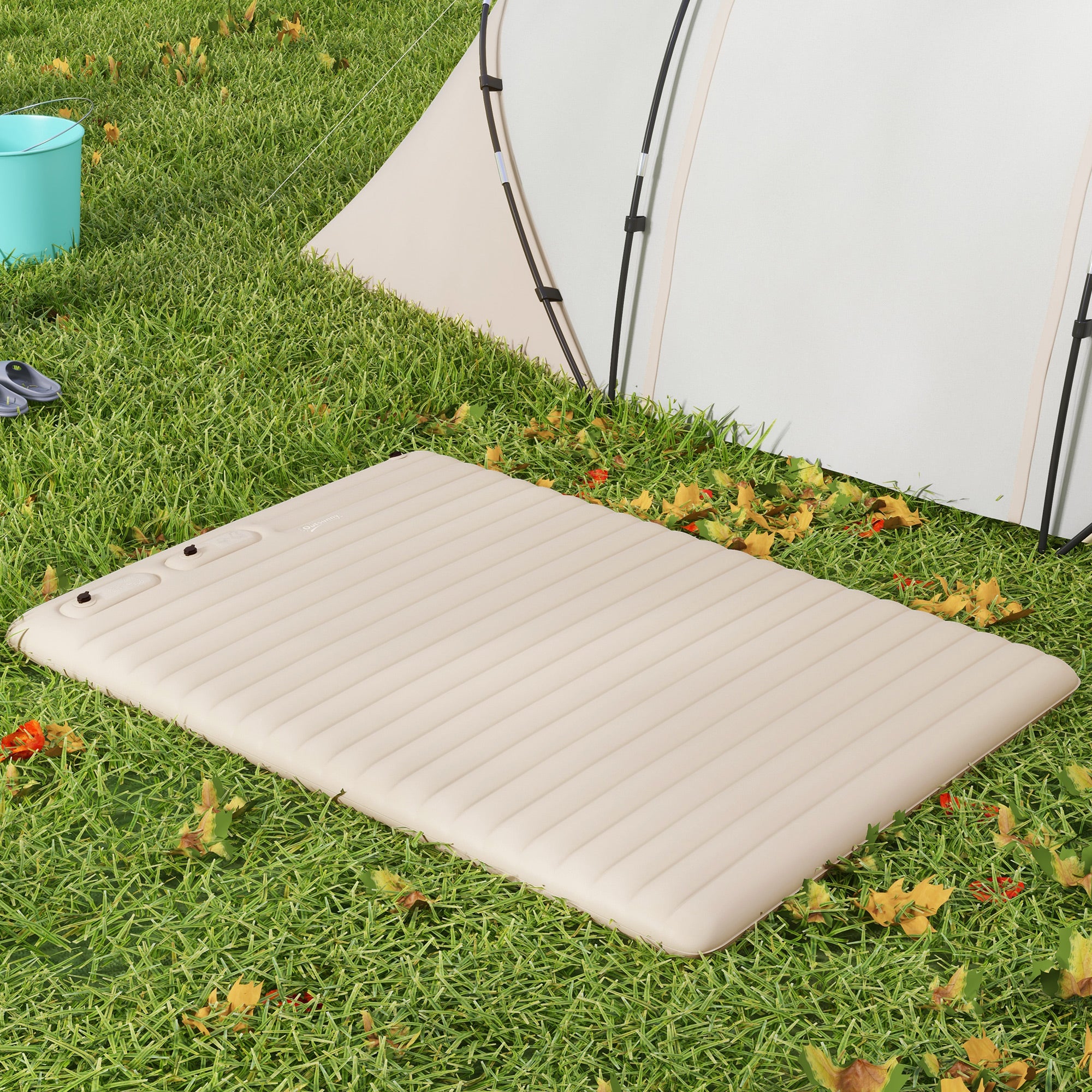 Outsunny Double Inflatable Mattress, with Built-In Pump - White - North Peak Garden Furniture