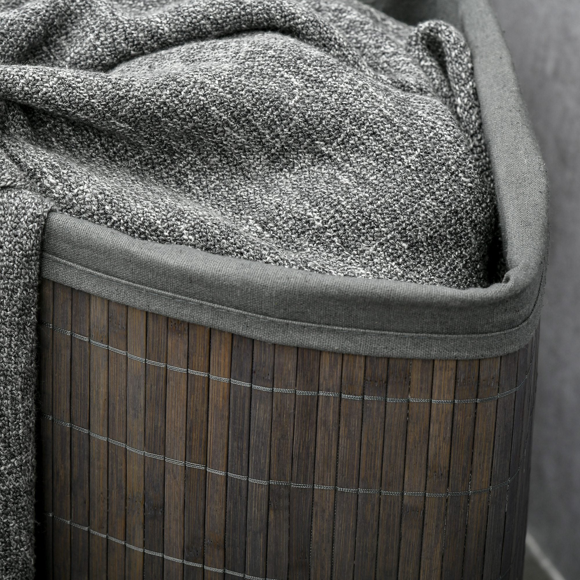HOMCOM Bamboo Laundry Basket with Lid, 55 Litres Laundry Hamper with Removable Washable Lining, Corner Washing Baskets, 38 x 38 x 57cm, Grey - North Peak Garden Furniture