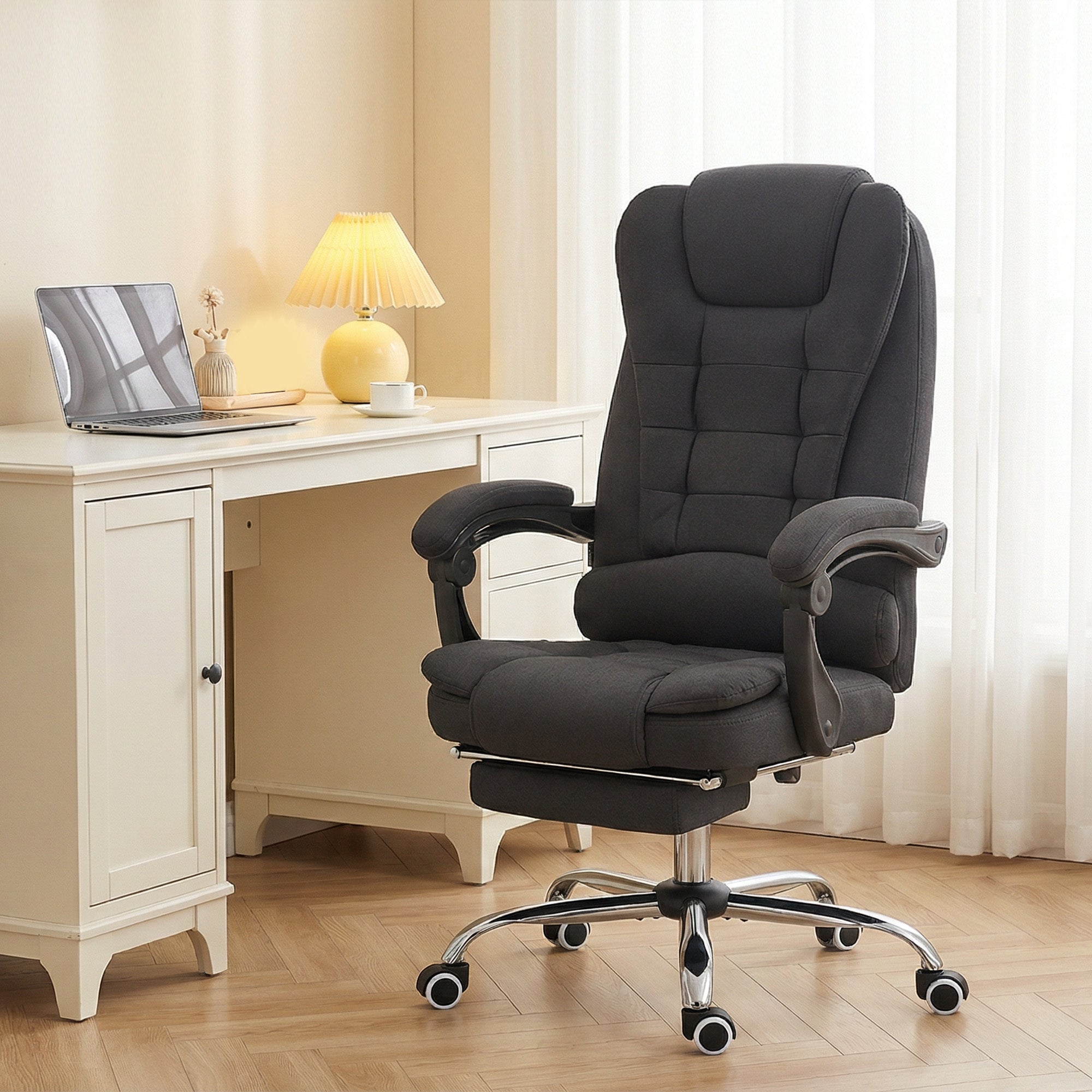Vinsetto Six-Point Massage and Heated Office Chair - Black