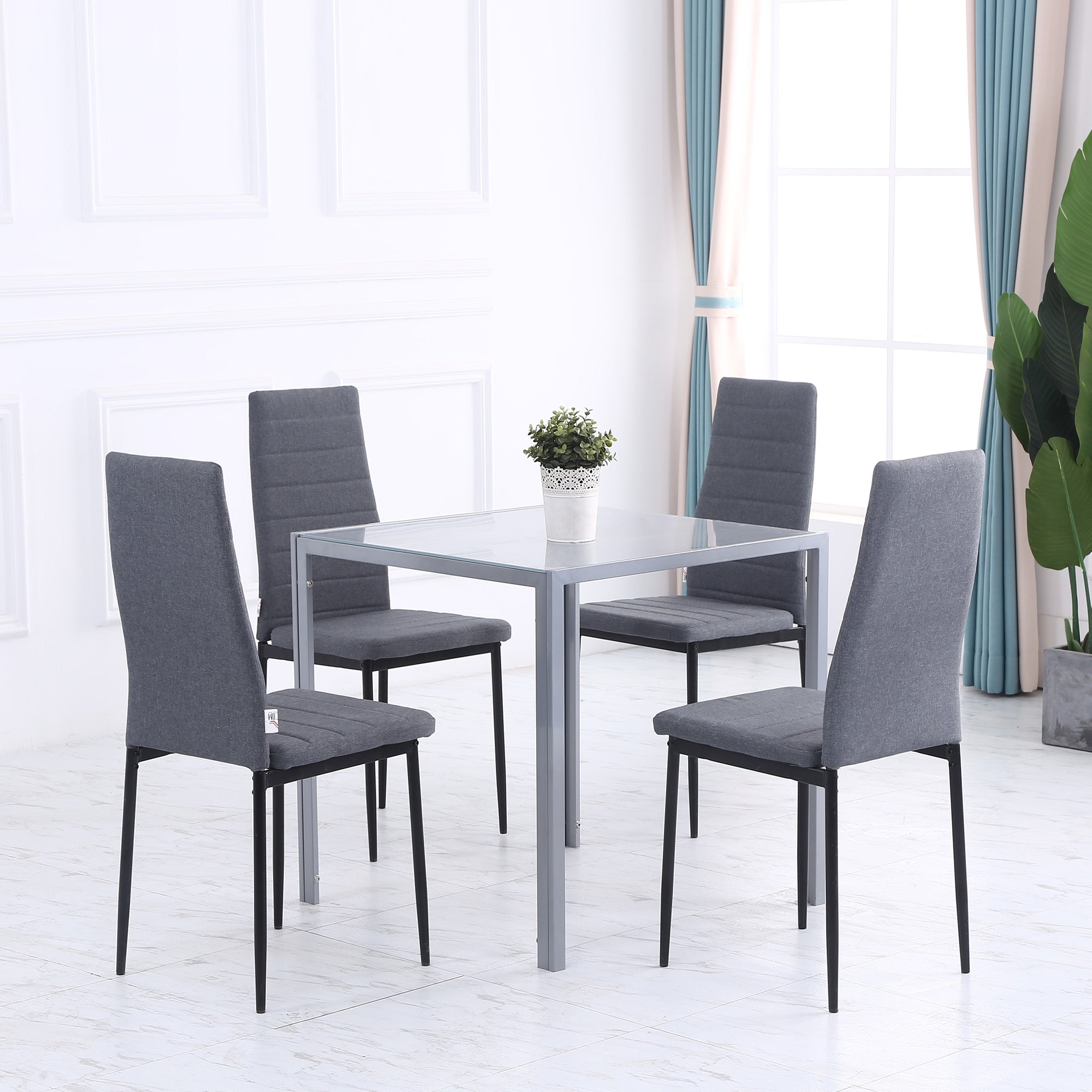 HOMCOM Modern Square Dining Table for 2-4 People, with Glass Top & Metal Legs for Dining Room, Living Room, Grey