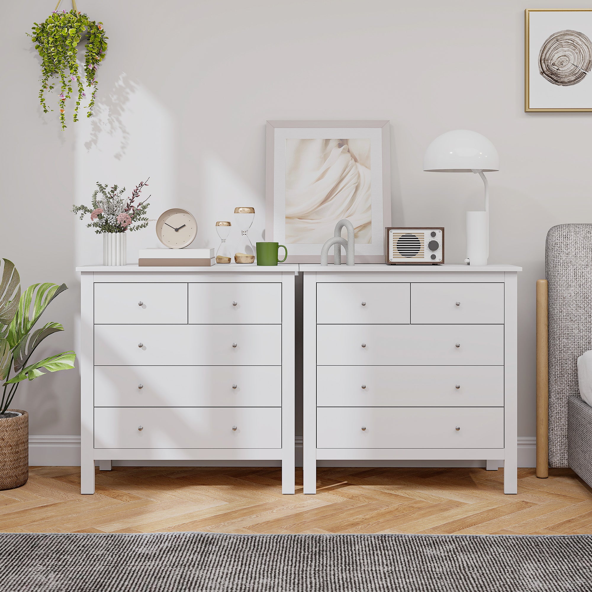 HOMCOM Modern Chest of Drawers, 5 Drawer Storage Cabinet with Metal Handles and Runners for Bedroom, White