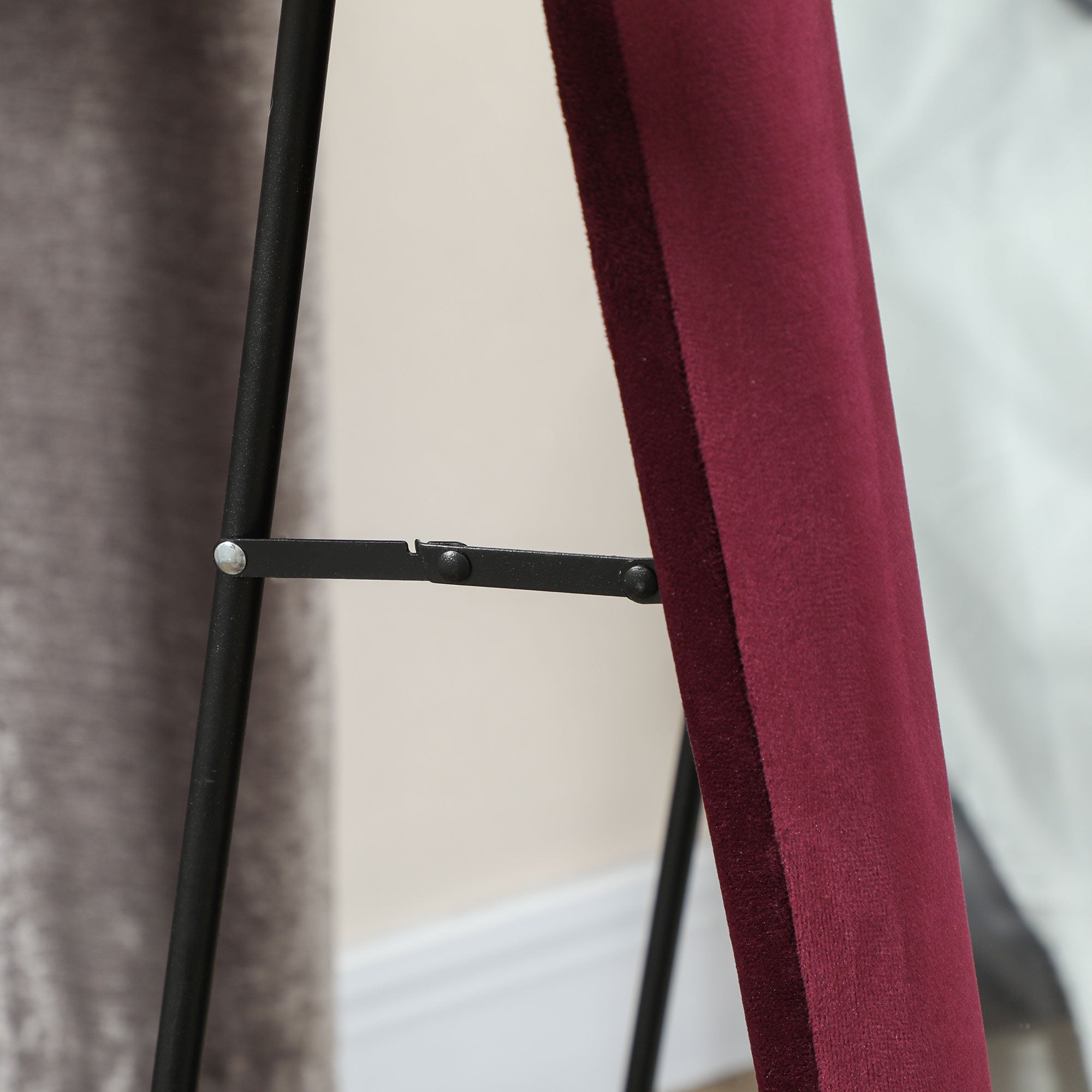 HOMCOM Wavy Velvet-Feel Full Length Mirror - Wine Red - North Peak Garden Furniture