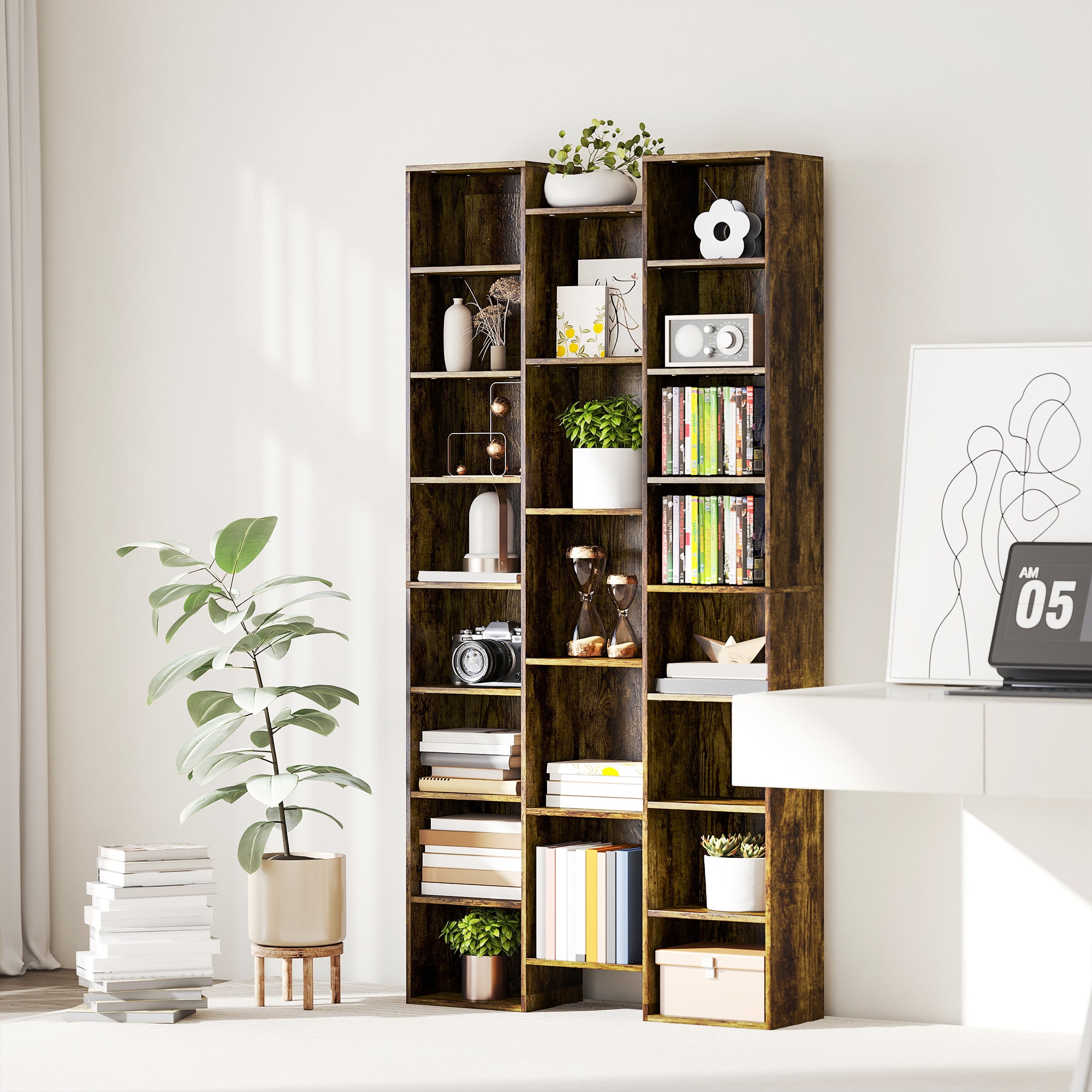 HOMCOM 21-Compartment Bookshelf - Brown