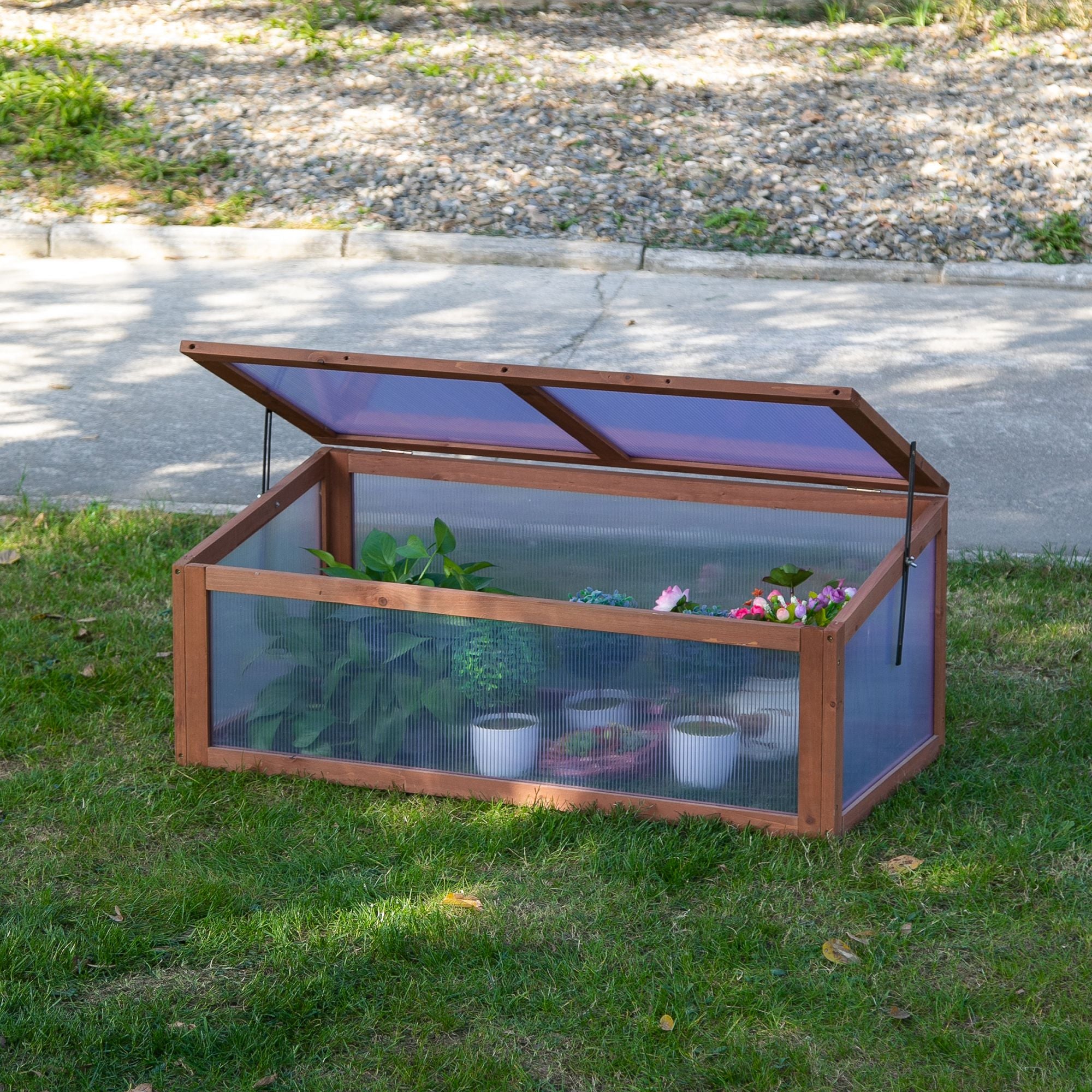 Outsunny Wooden Framed Polycarbonate Cold Frame Greenhouse for Plants Outdoor with Openable & Tilted Top Cover, PC Board, Brown, 100 x 65 x 40cm