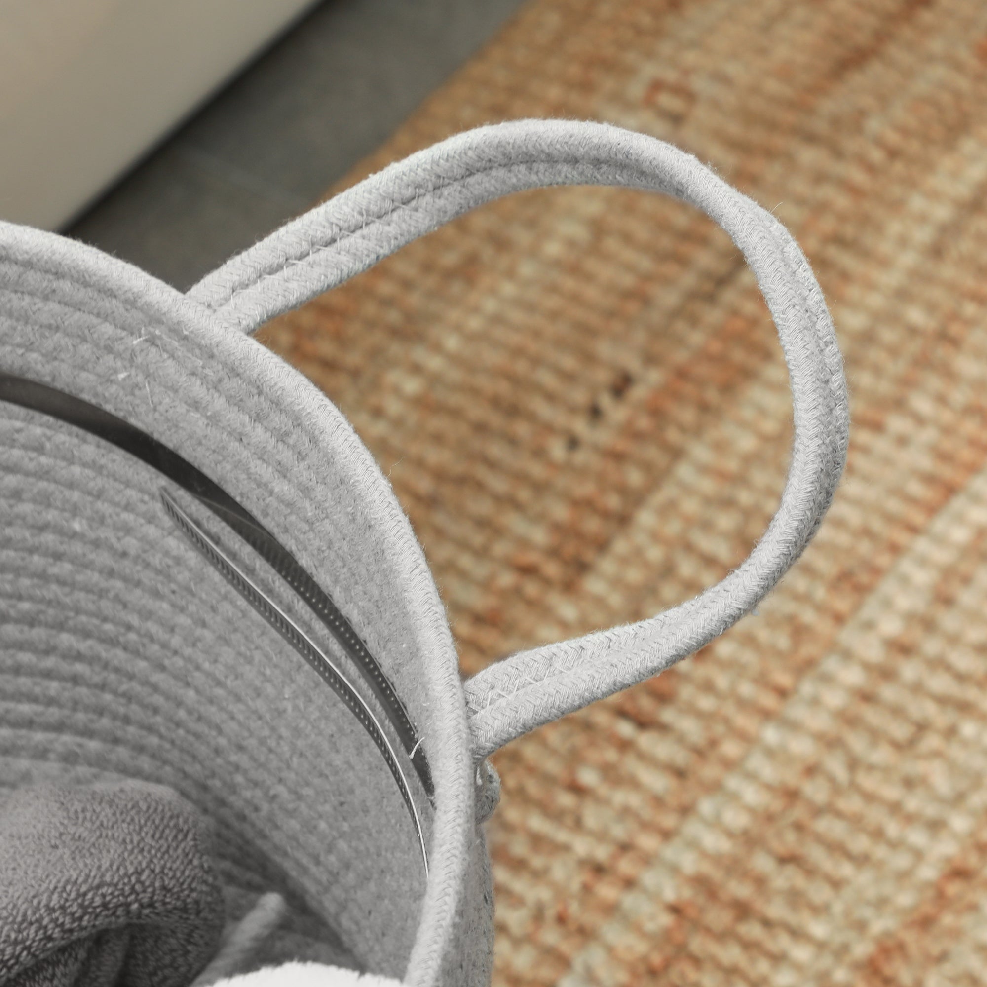 HOMCOM 36L Cotton Rope Laundry Basket, with Handles - Grey - North Peak Garden Furniture
