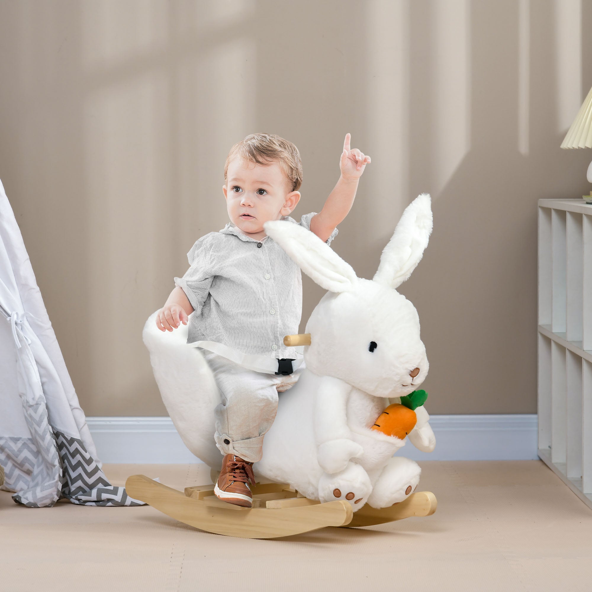 HOMCOM Kids Rabbit-Shaped Rocking Horse, with Safety Belt, Realistic Sounds, for Ages 18-36 Months - White