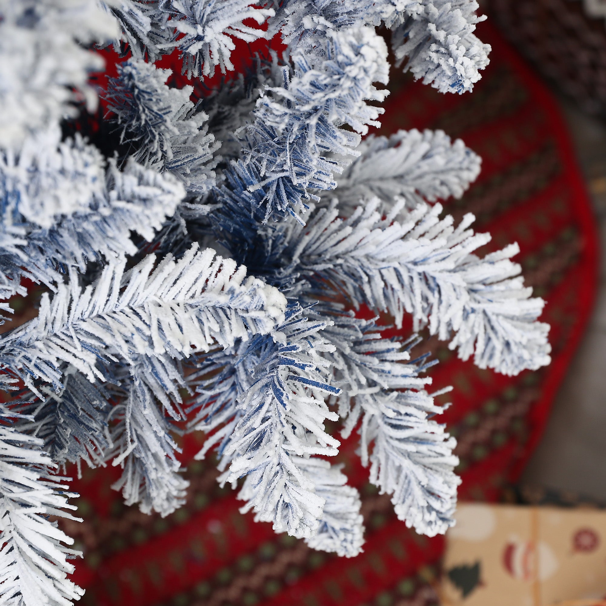 HOMCOM 5ft Flocked Artificial Christmas Tree with 450 Snow Frosted Tips, Metal Stand, Snowy Hinged Xmas Tree, Blue - North Peak Garden Furniture