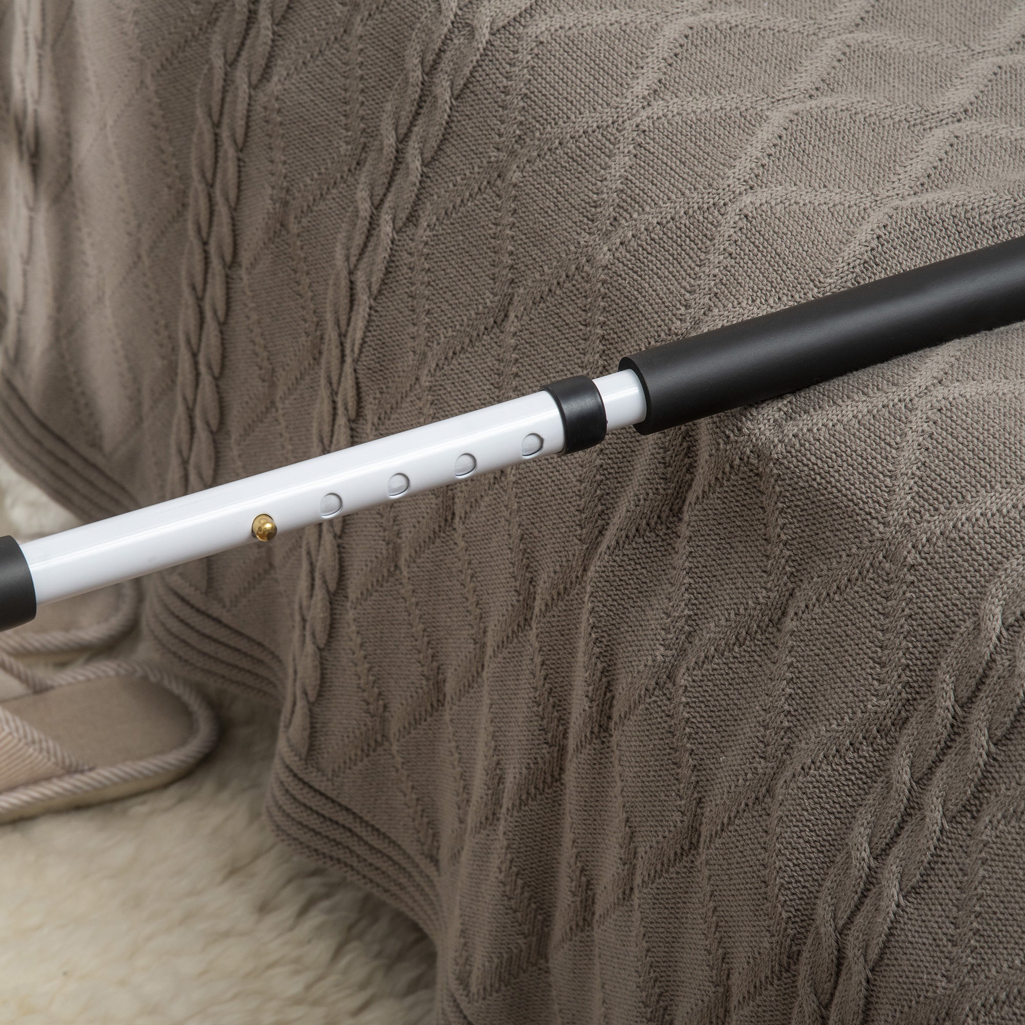 HOMCOM Safety Bed Rail, Height Adjustable Bed Assist Rail with Storage Pocket, Grab Bar for Disabled and Senior, White - North Peak Garden Furniture