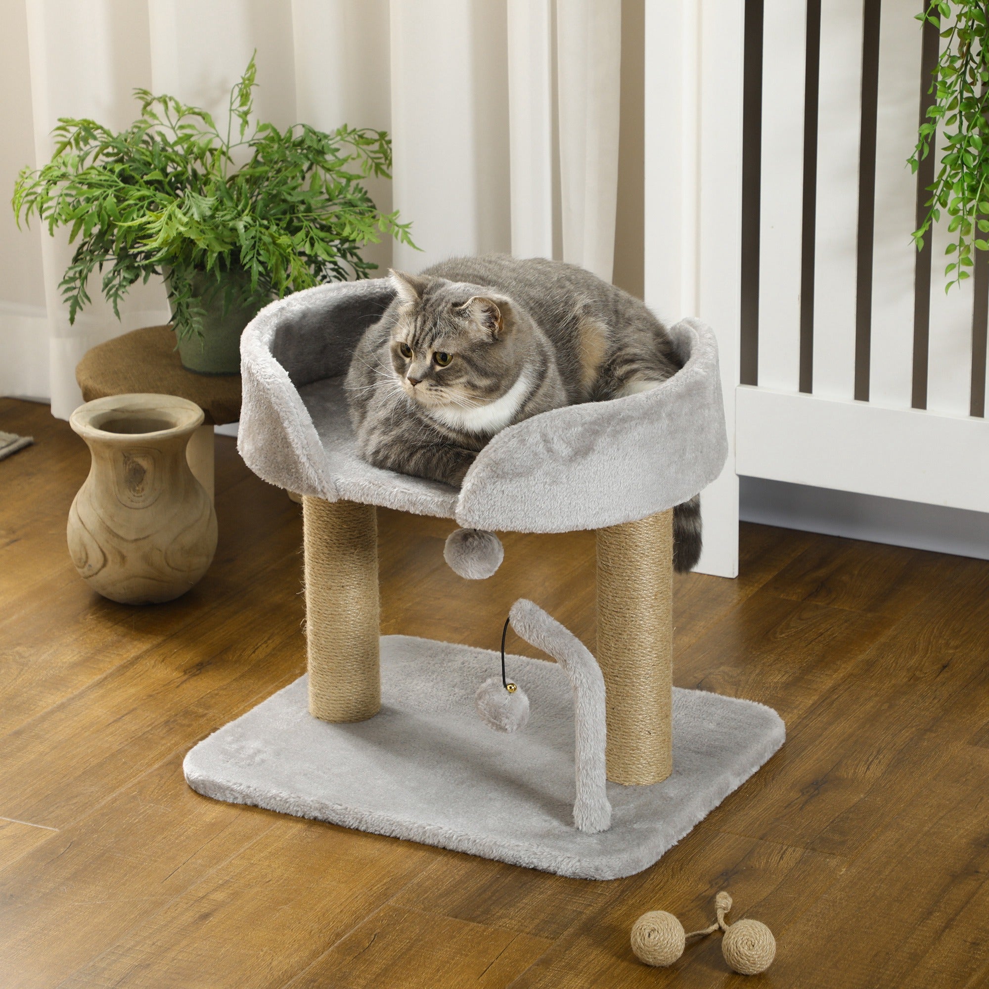 PawHut 42cm Indoor Cat Tree, with Toy Balls, Jute Scratching Post - Light Grey