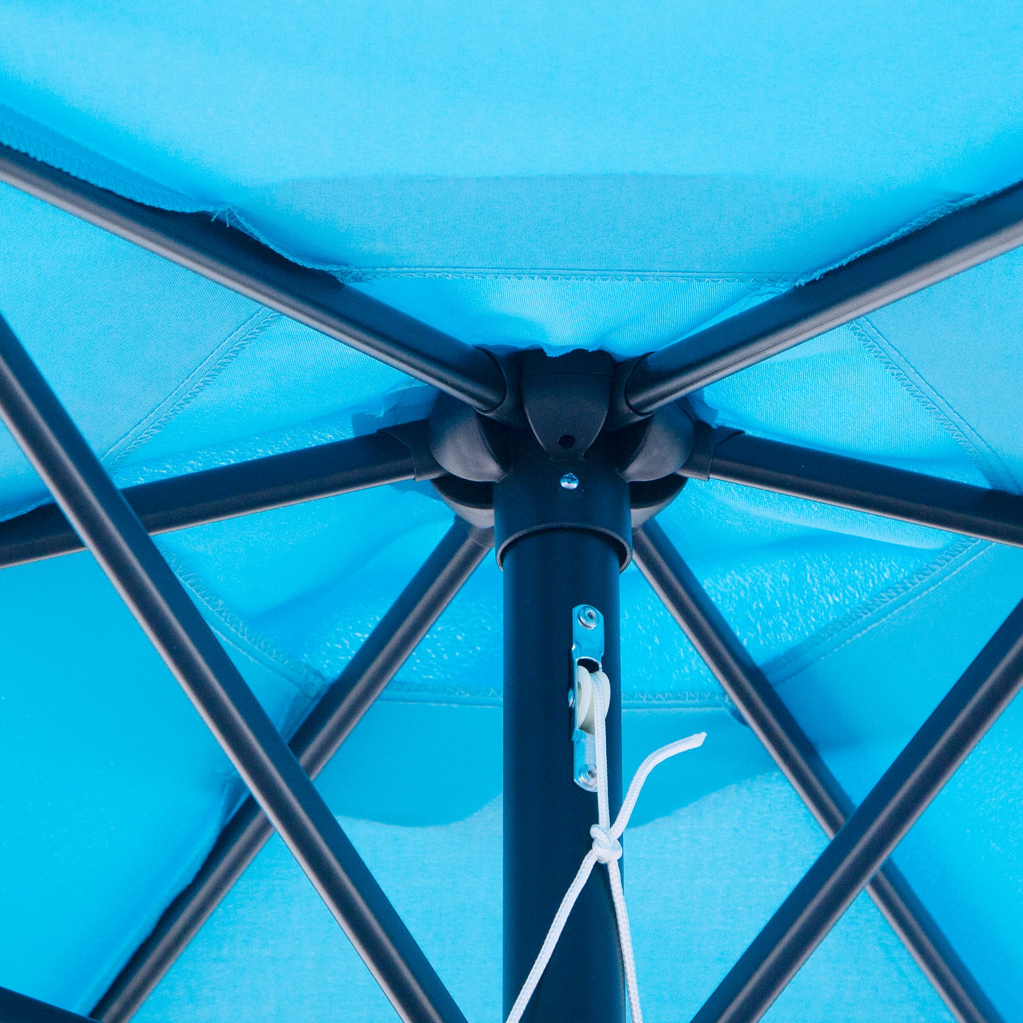 Outsunny 2.7M Garden Parasol Umbrella with Tilt and Crank, Outdoor Sun Parasol Sunshade Shelter with Aluminium Frame, Blue