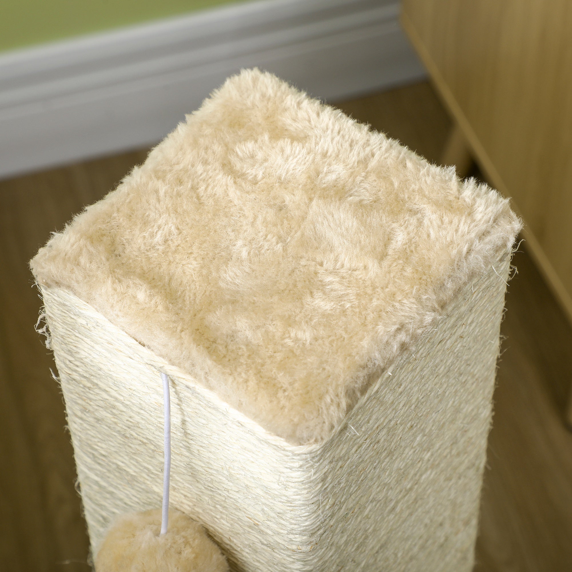 PawHut Jute Cat Scratching Post w/ Carpet Base Hanging Toy - Beige