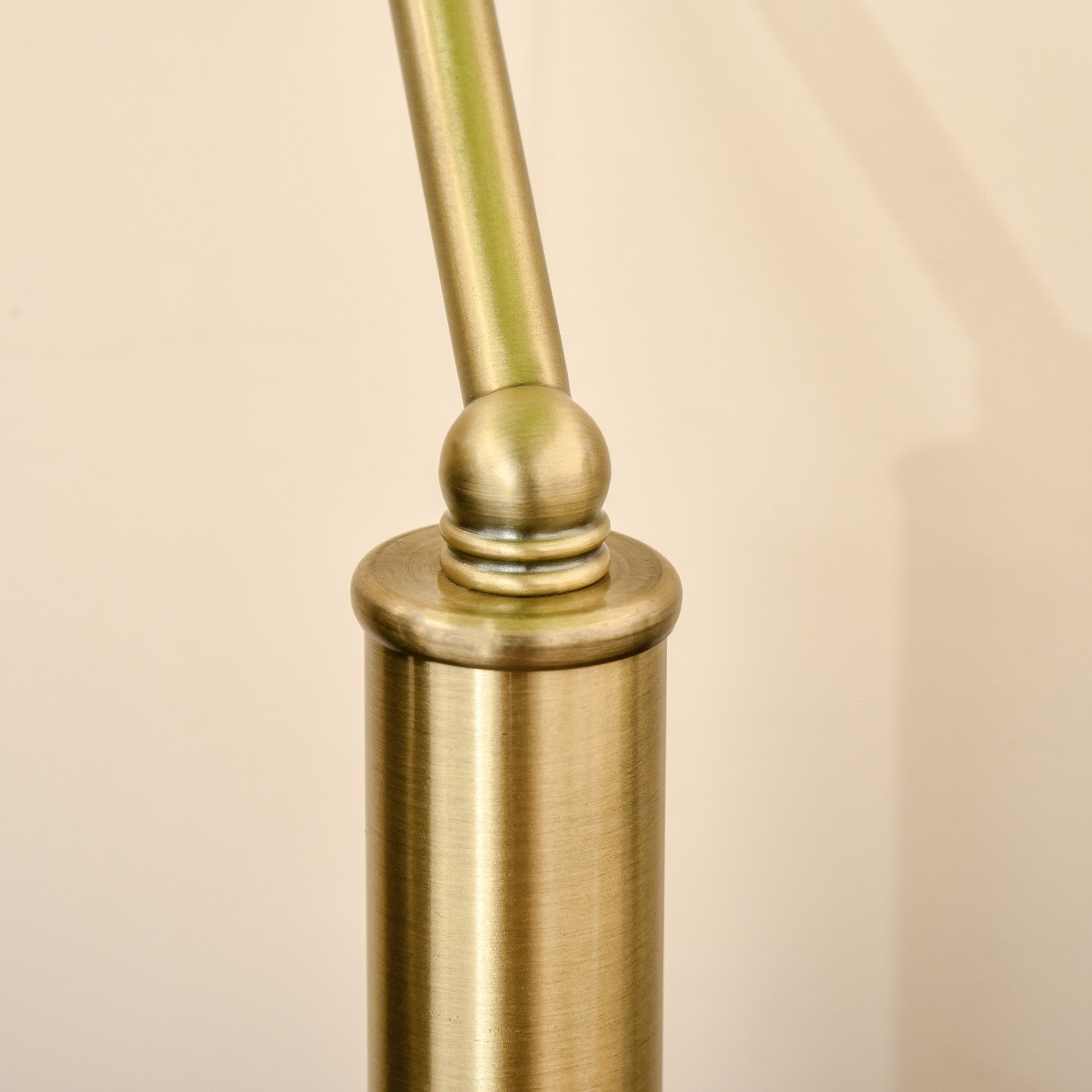 HOMCOM Banker's Desk Lamp with Antique Bronze Tone Base, Table Lamp with Green Glass Shade for Home Office, Green - North Peak Garden Furniture