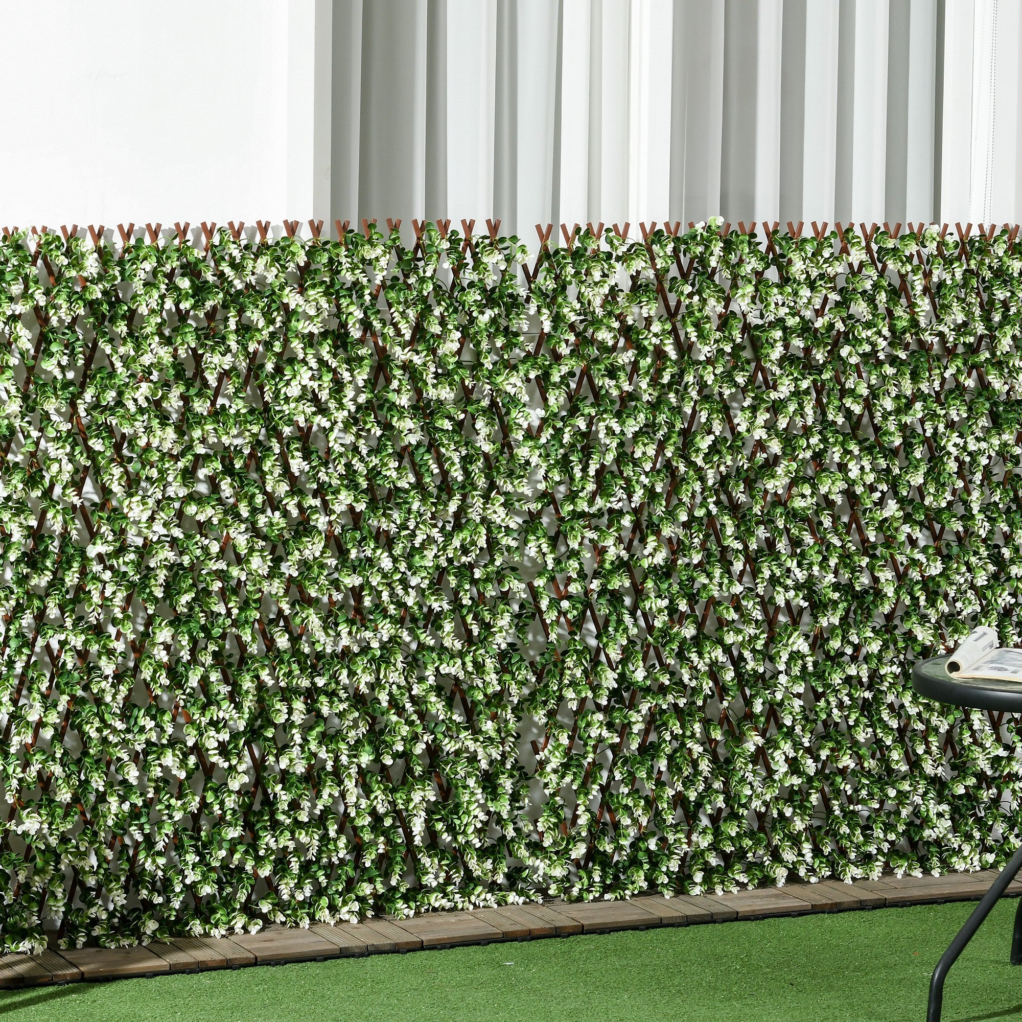 Outsunny 2pc Expanding Garden Trellis, 2 x 1m Faux Decorative Privacy Fence with Artificial Leaves, Privacy Screen Greenery Walls for Garden Balcony, Eucalyptus Leaves - North Peak Garden Furniture