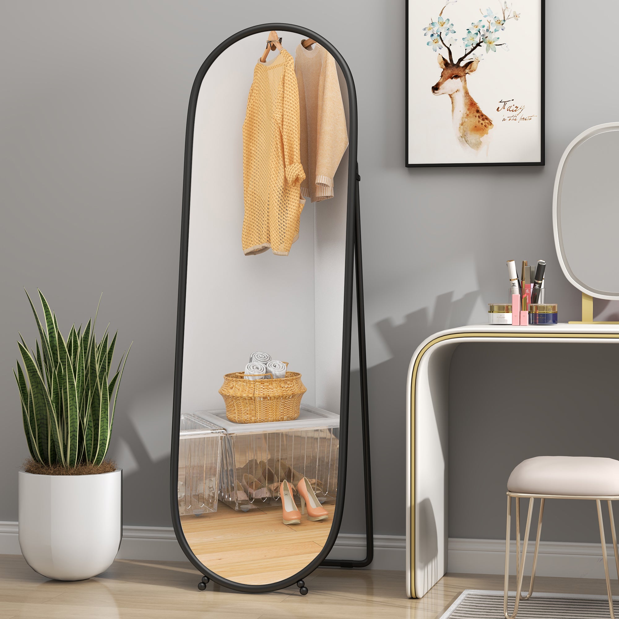 HOMCOM Two-Way Curved Full Length Mirror - Black - North Peak Garden Furniture