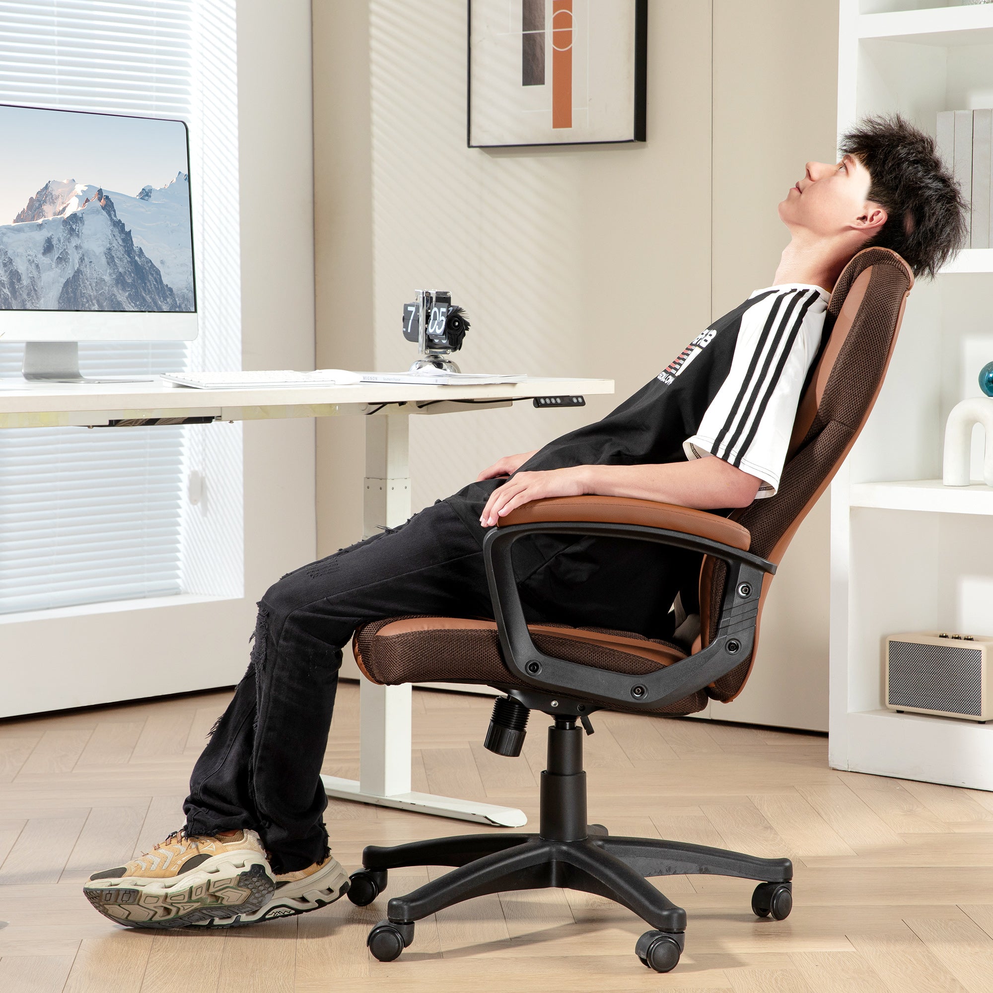 HOMCOM Faux Leather Office Chair - Brown - North Peak Garden Furniture