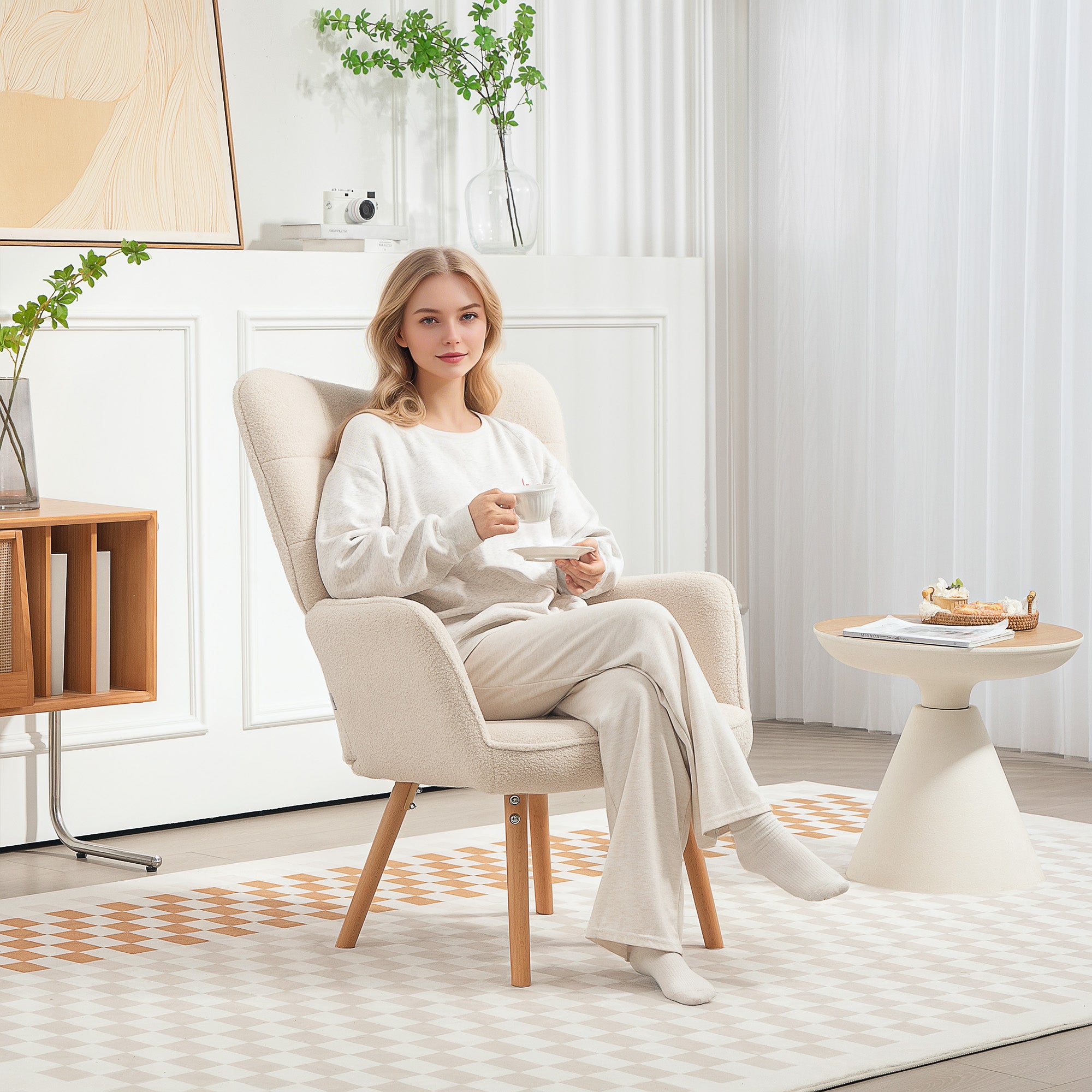 HOMCOM Modern Accent Chair, Upholstered Tufted Wingback Armchair with Seat Padding, Teddy Fleece Leisure Lounge Bedroom Chair with Wood Legs, Cream White - North Peak Garden Furniture