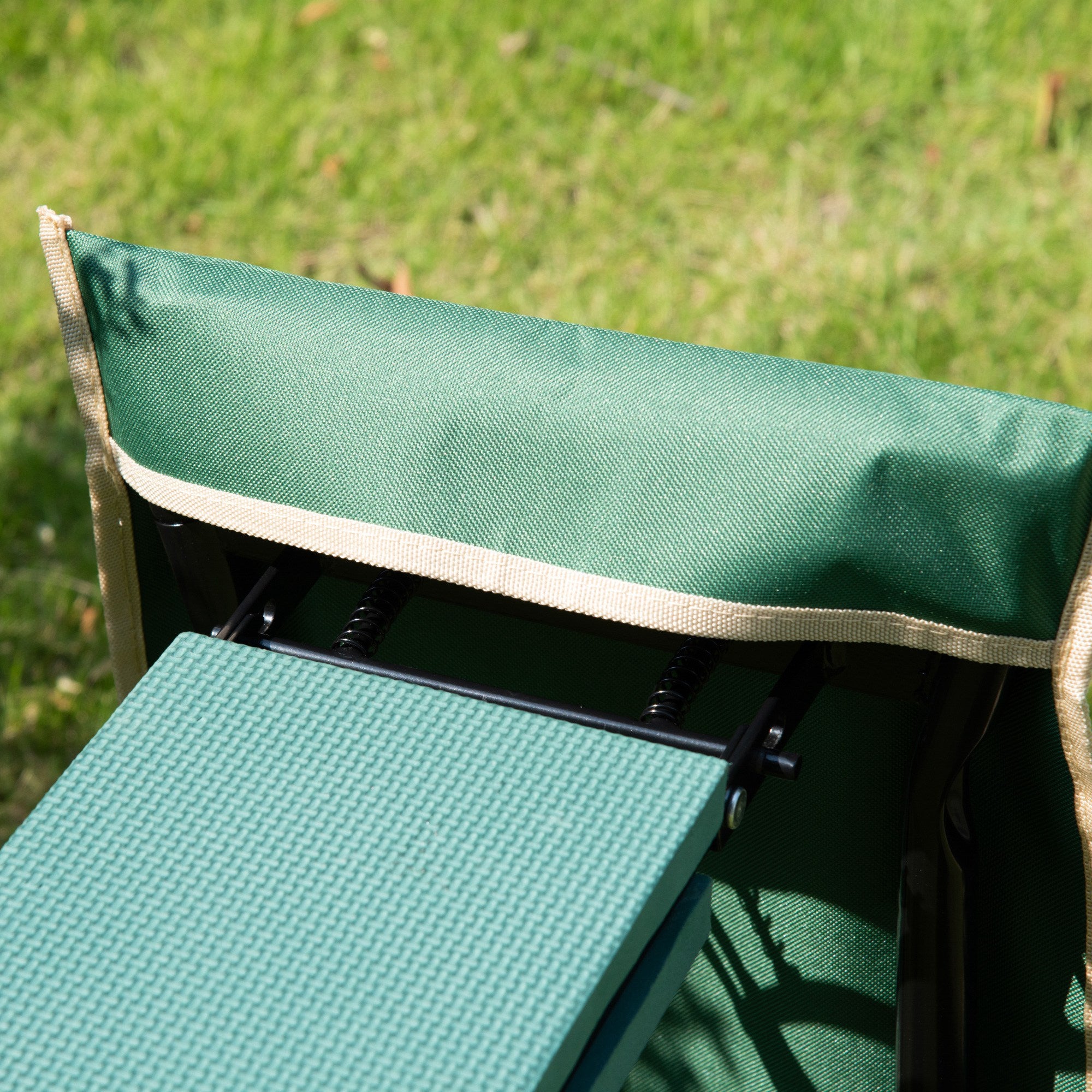 Outsunny Foldable Steel Frame Garden Kneeler Seat w/ Foam Bag Tool Bag Pouch Outdoor Garden Stable Sturdy Assistance Versatile Use - North Peak Garden Furniture